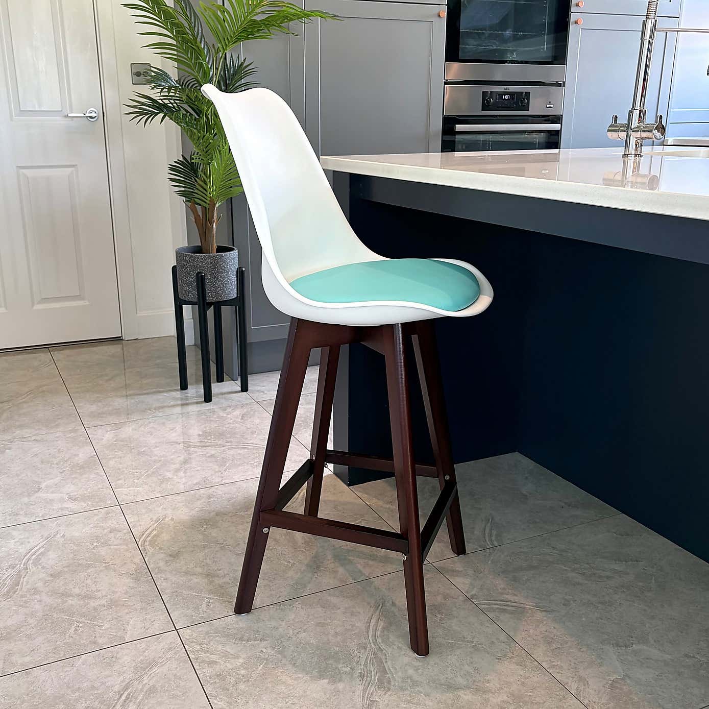 Fusion Living Soho White Plastic Bar Stool