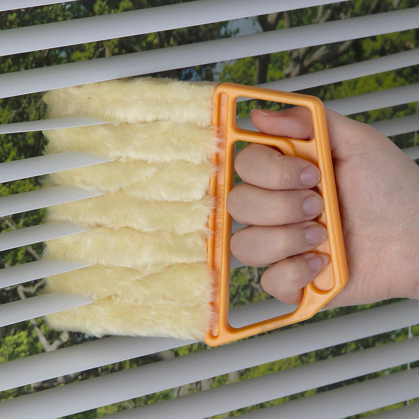 Venetian Blind Cleaner Natural