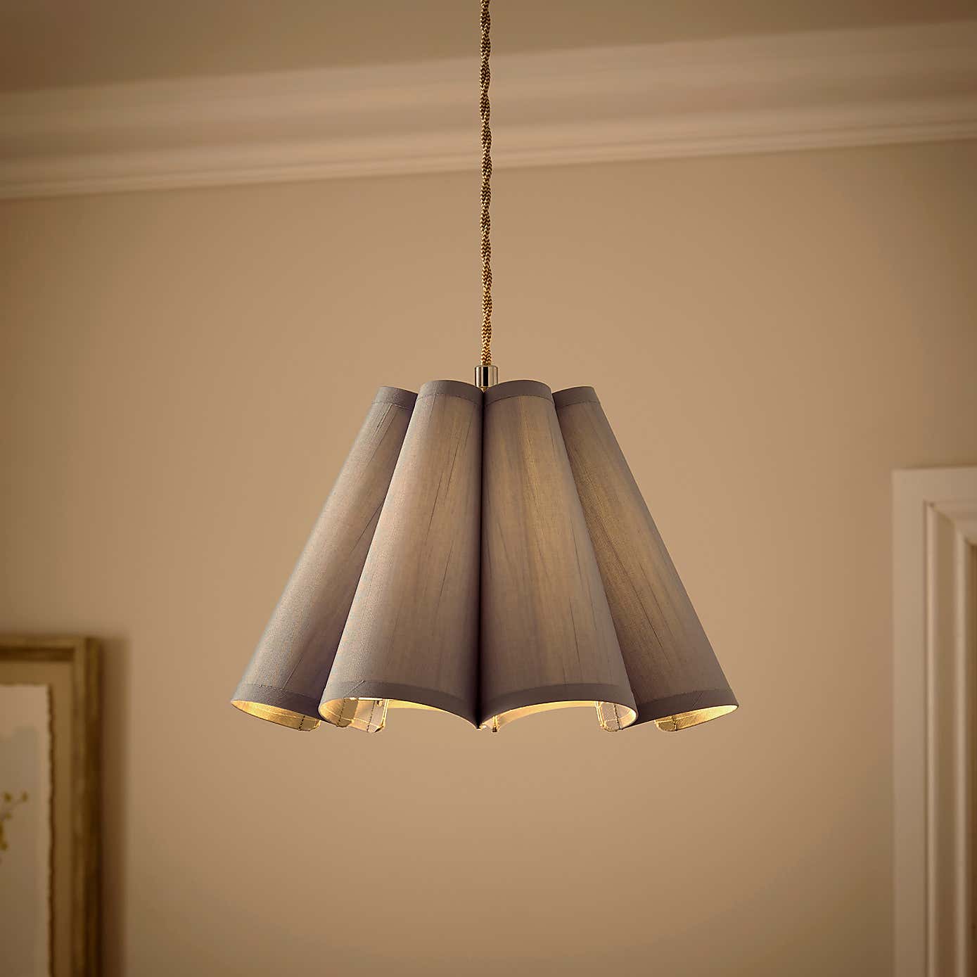 Petal Pleat Easy Fit Lamp Shade
