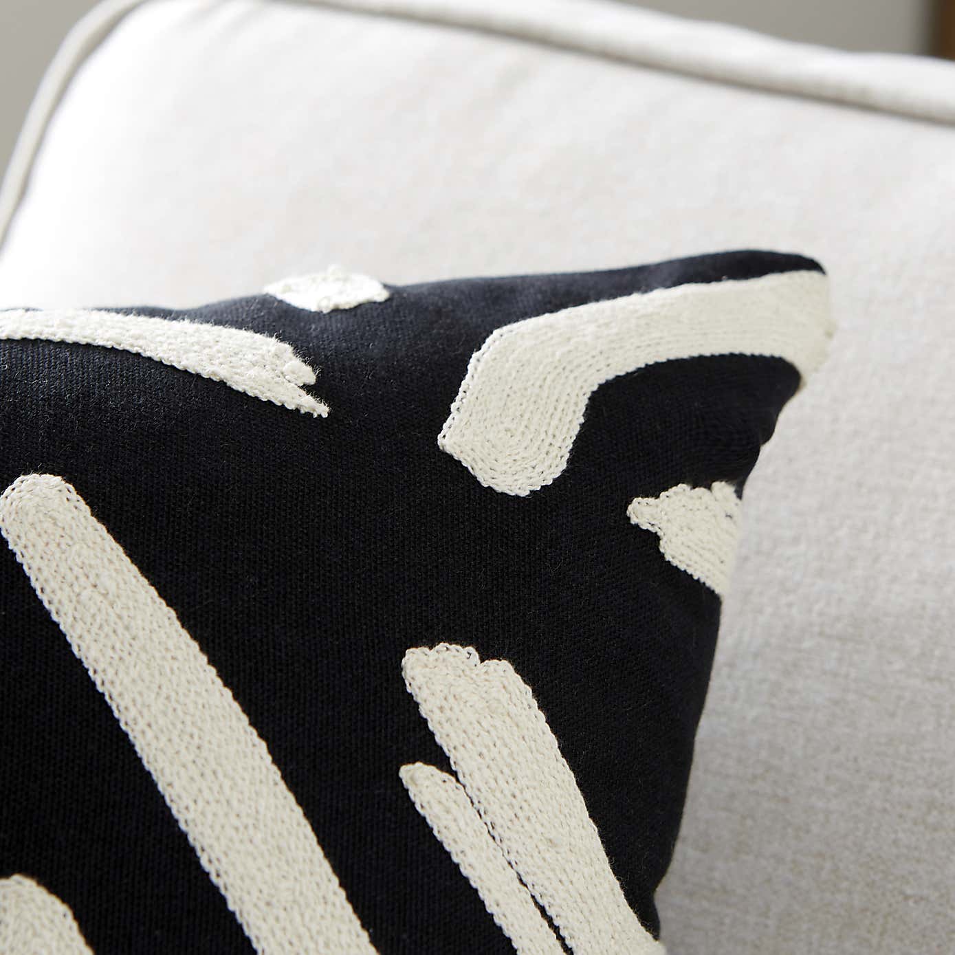 Elements Wiggle Cushion