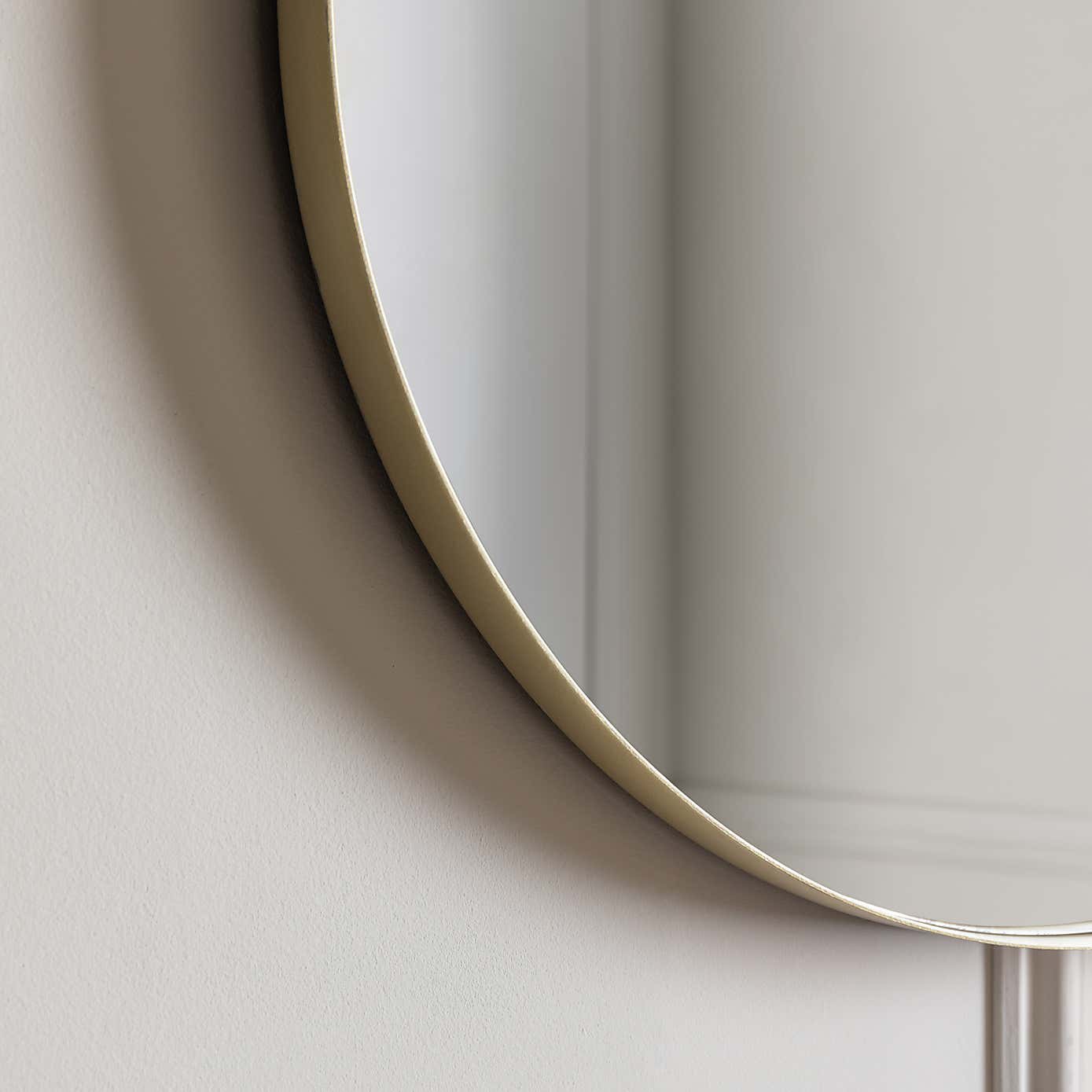 Huntly Elipse Oval Wall Mirror