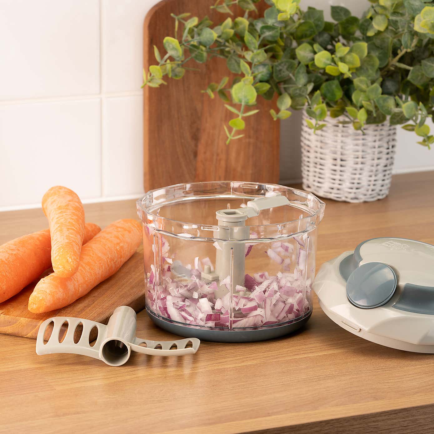 Handy Kitchen Food Chopper