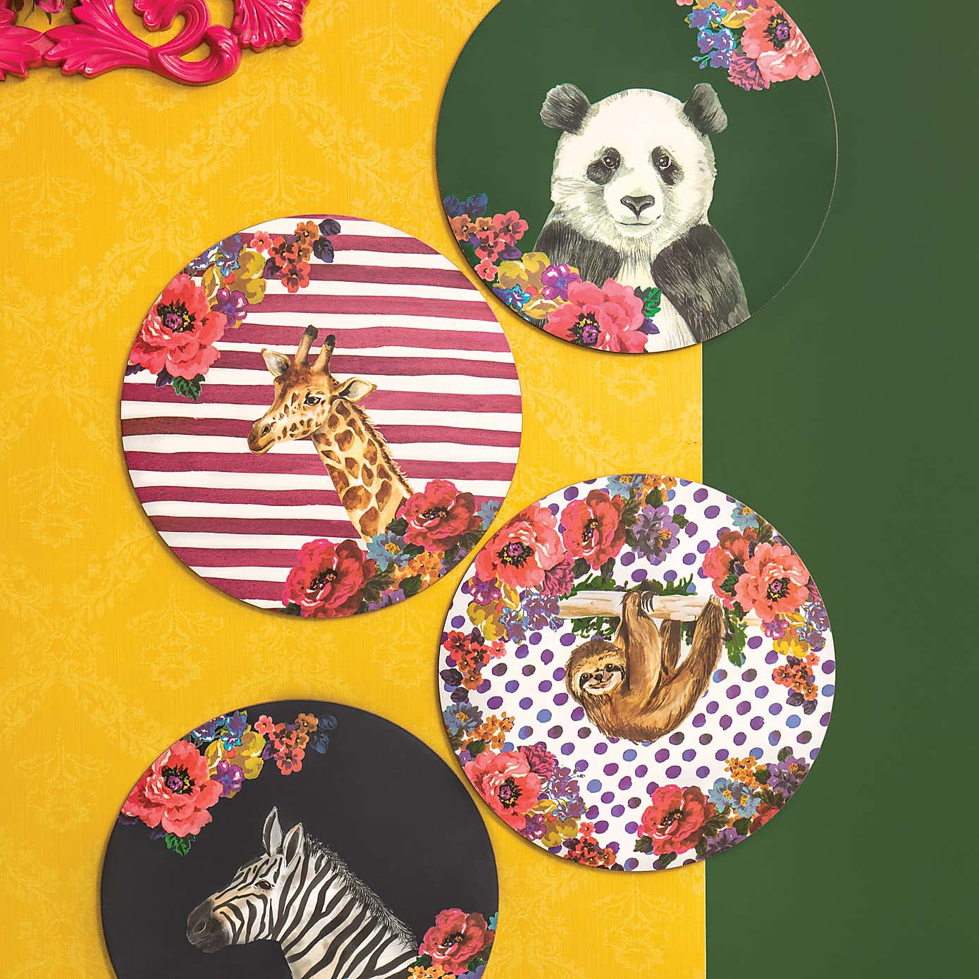 Mikasa Wild at Heart Set of 4 Wooden Round Placemats