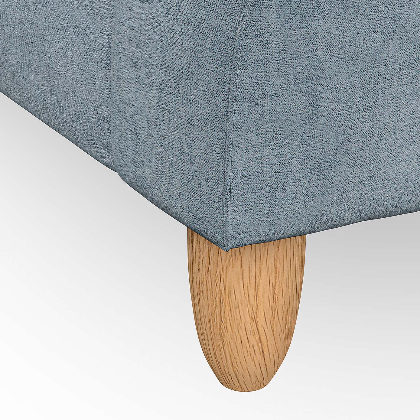 Ashford Snuggle Chair