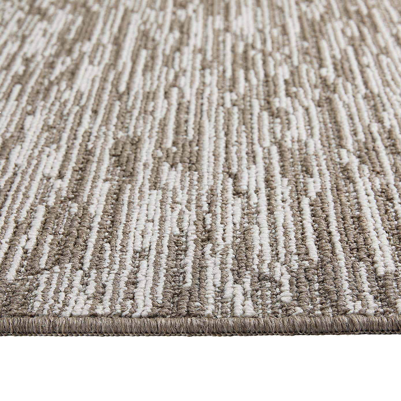 Marvel Broken Stripe Hard-wearing Washable Utility Mat