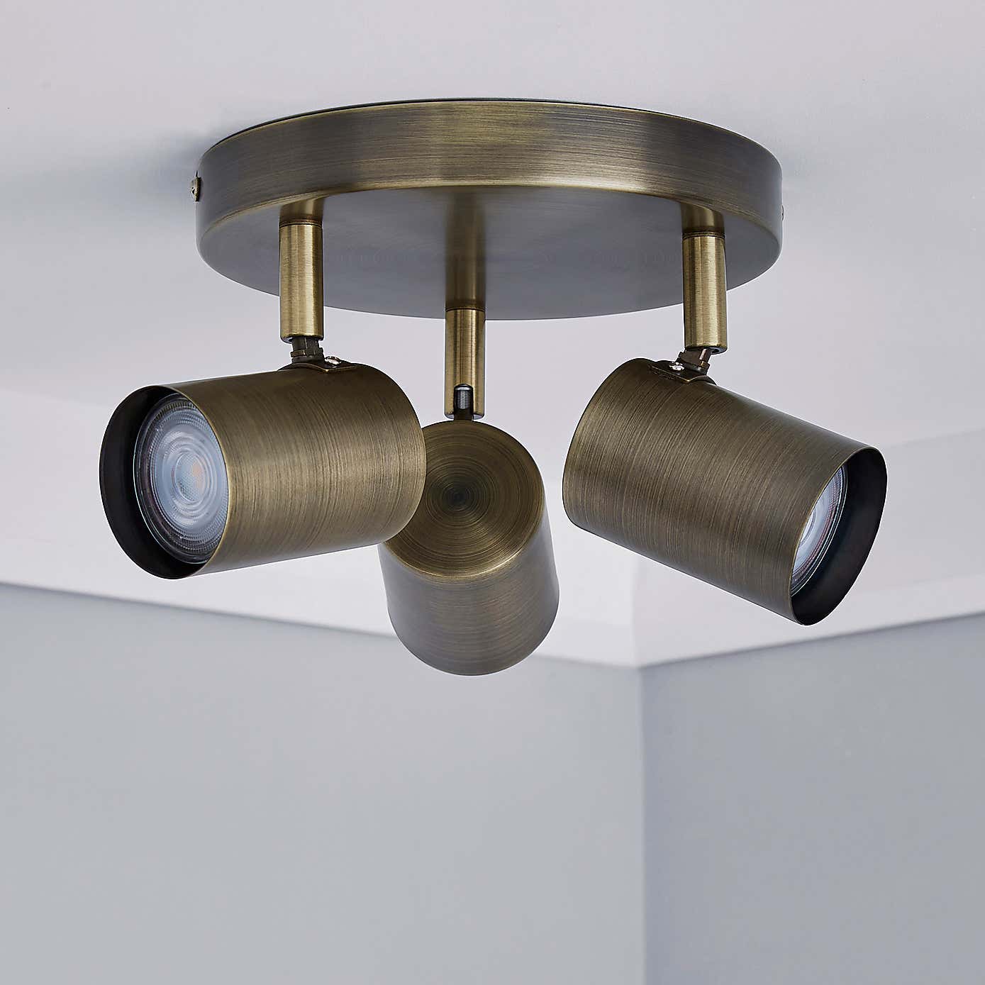 Newark 3 Light Antique Bronze Spotlight