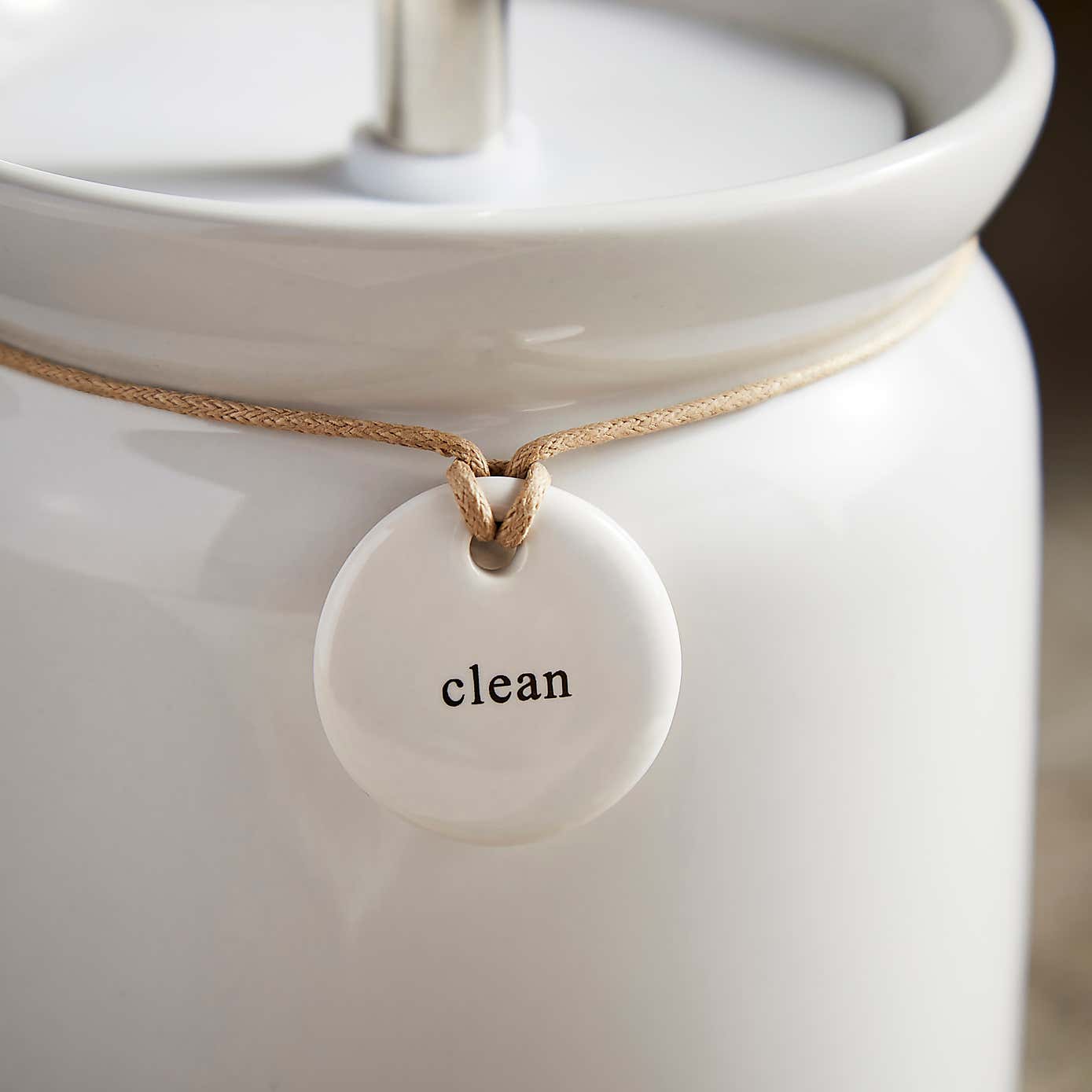 Hang Tag Toilet Brush Holder