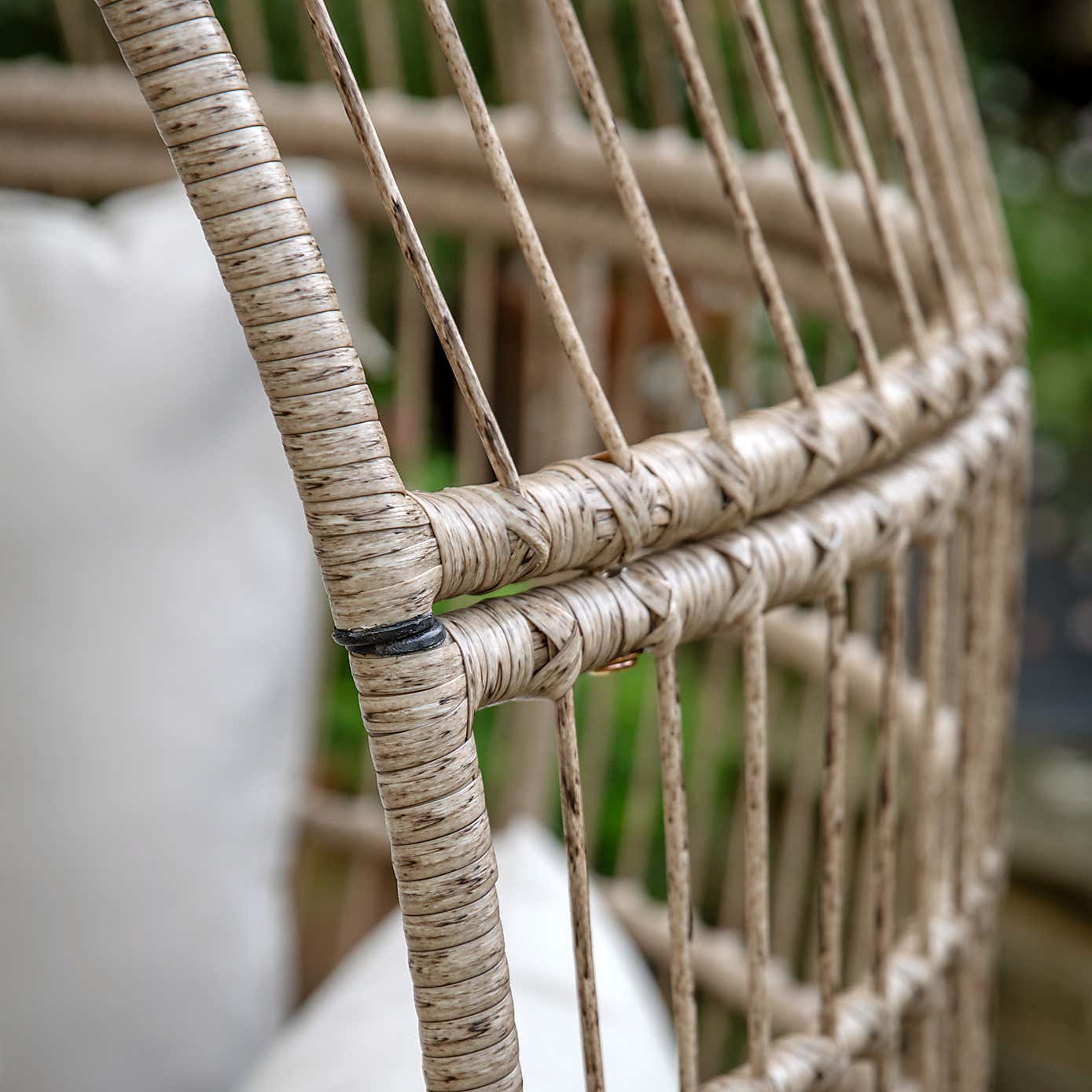 Cedar & Sage Melfi Egg Chair