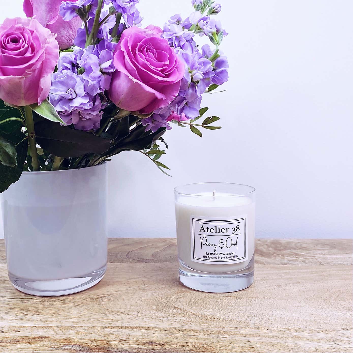 Atelier 38 Peony & Oud Medium Candle