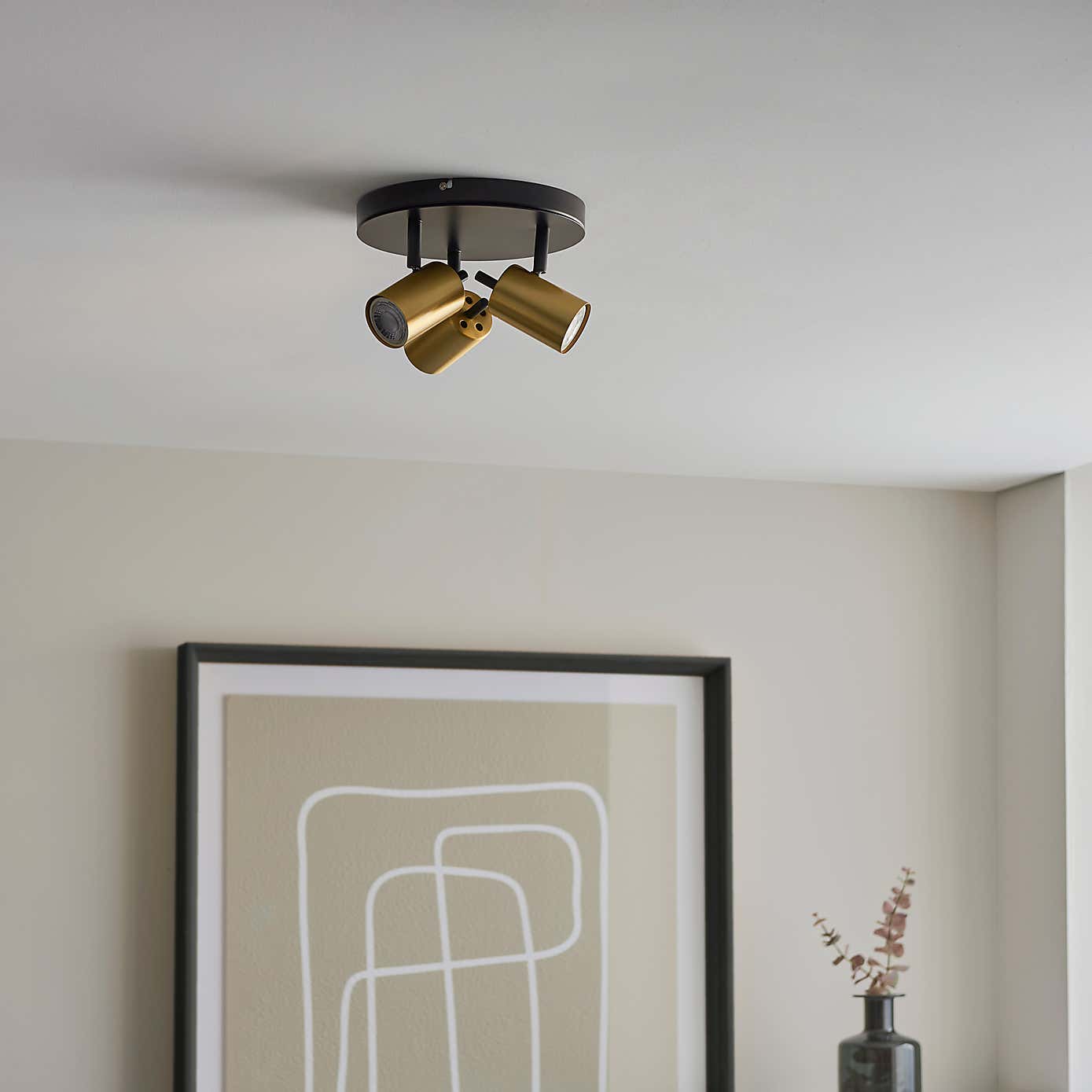 Carter 3 Light Spotlight