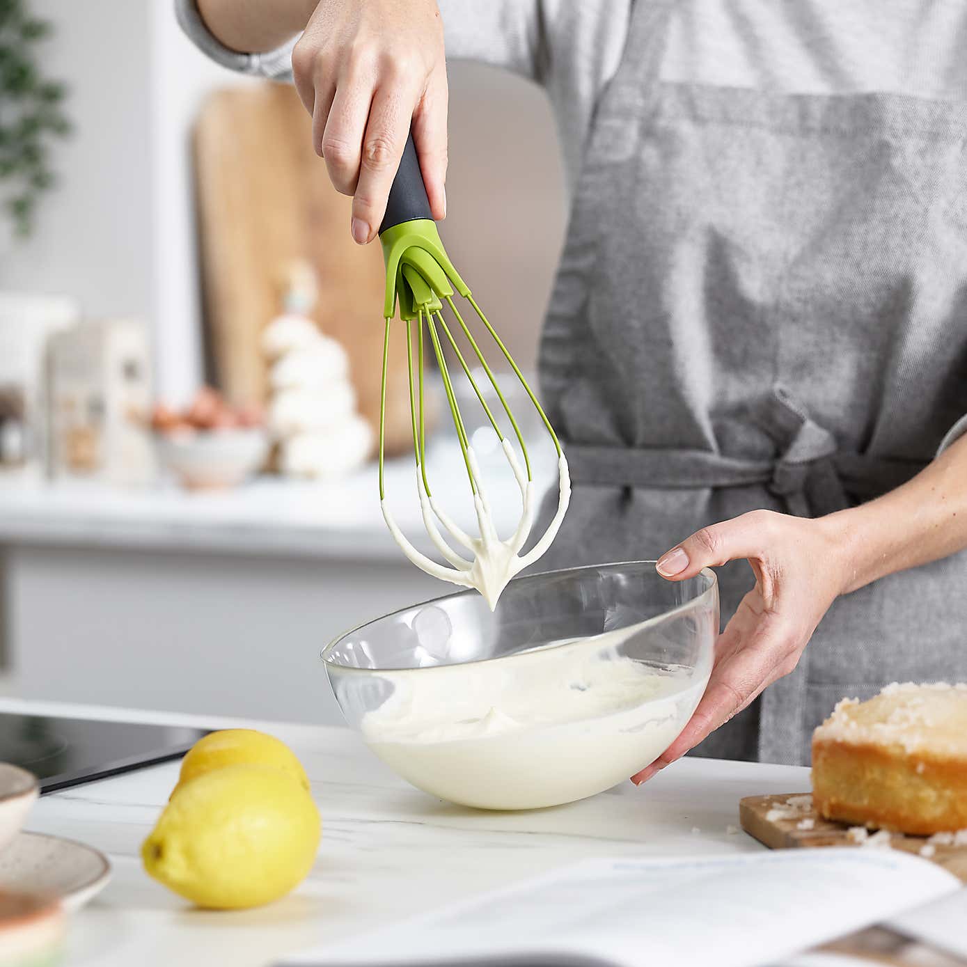 Joseph Joseph Green Twist Whisk