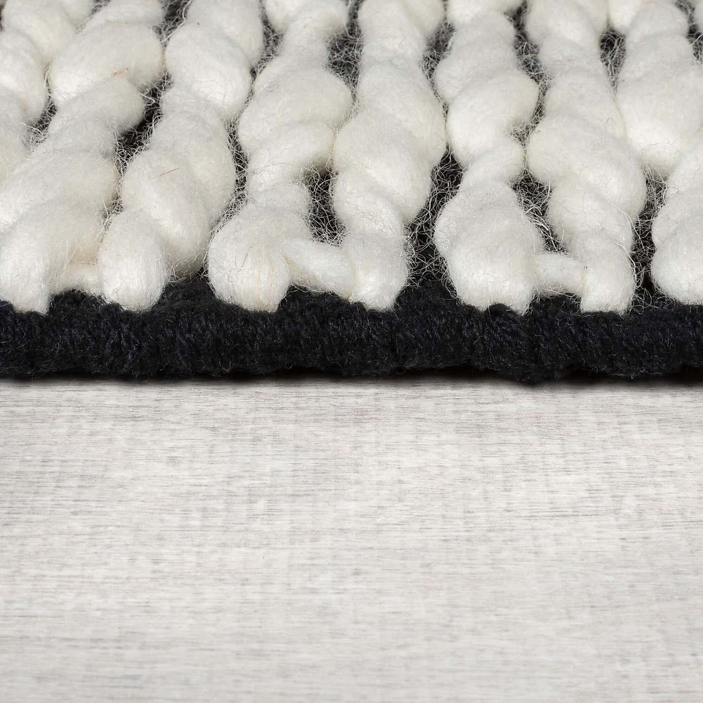 Braided Wool Textured Monochrome Rug
