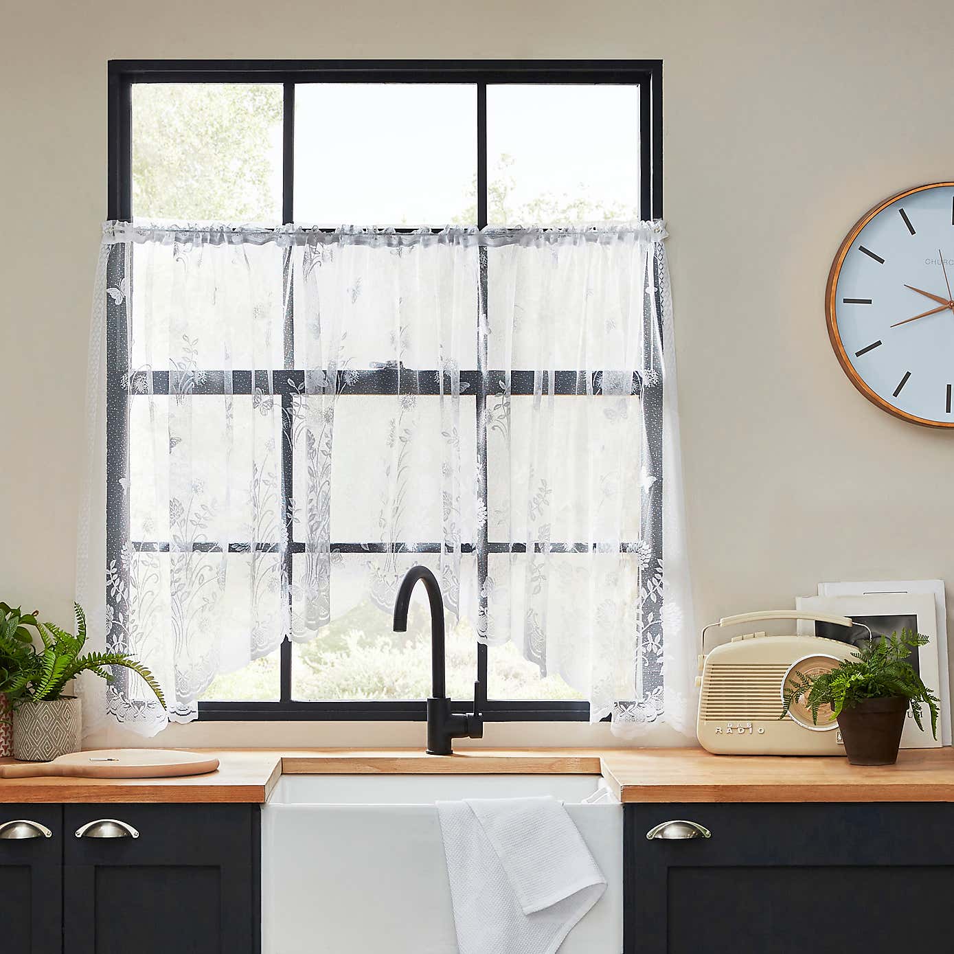 Secret Garden Slot Top Jardiniere Net Curtain