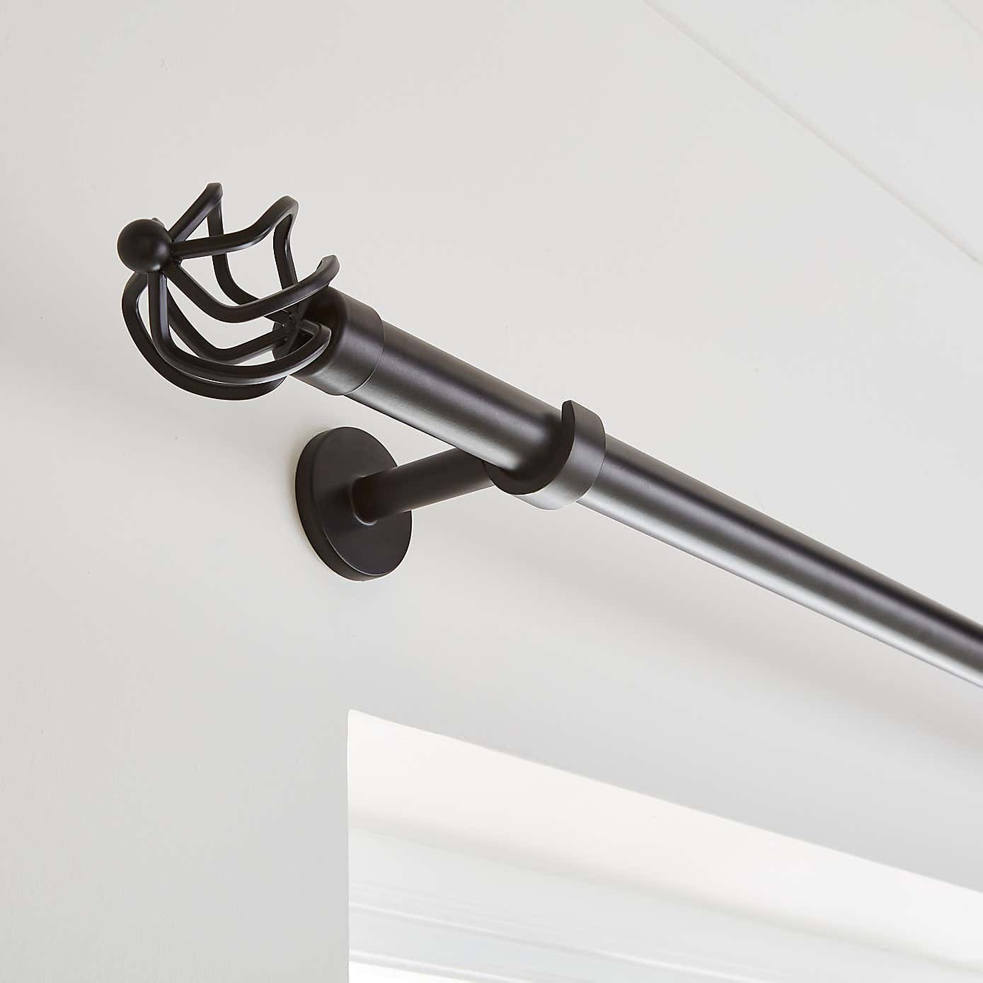 Caged Ball Extendable Metal Eyelet Curtain Pole