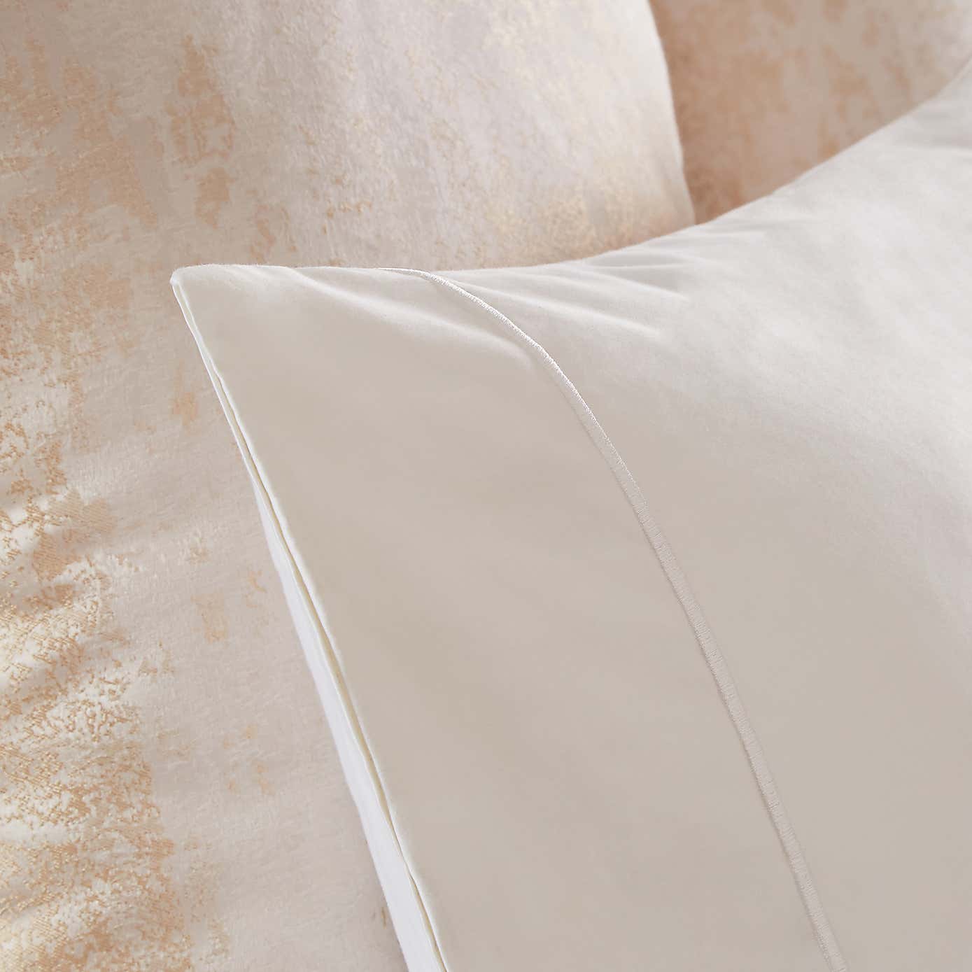 Dorma 1000 Thread Count White Housewife Pillowcase