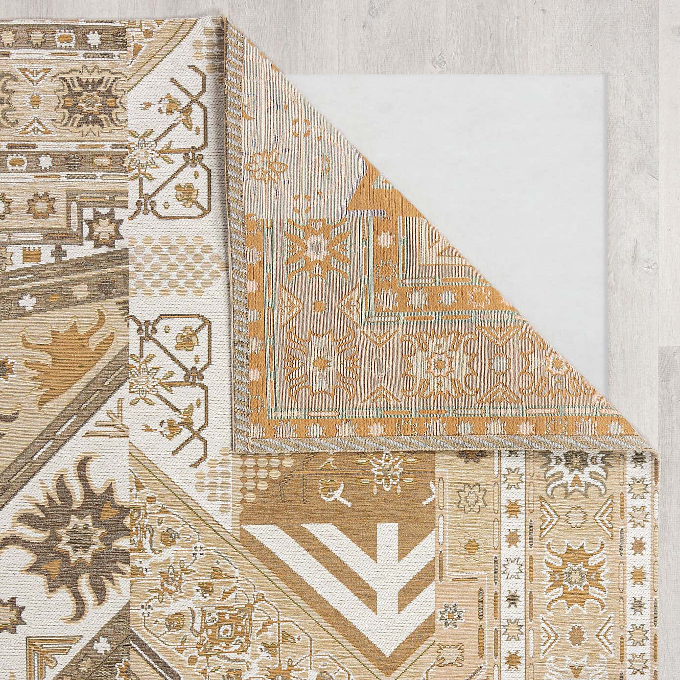 Traditional Patchwork Runner