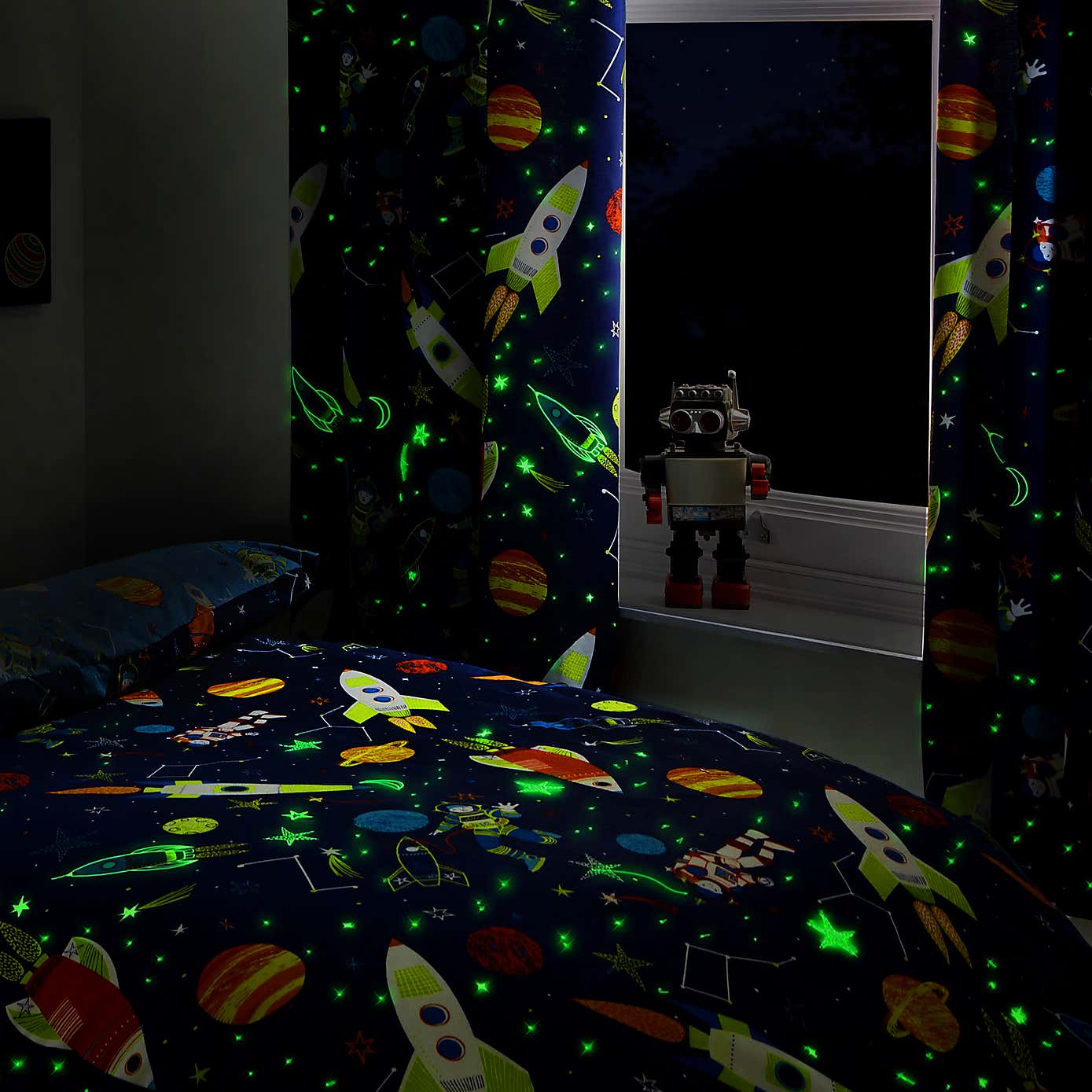 Supersonic Space Glow in the Dark Curtains