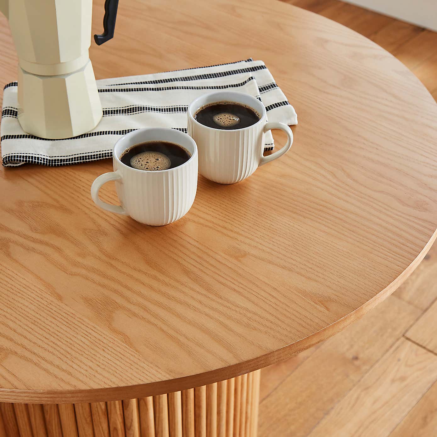 Amari 6 Seater Oval Dining Table