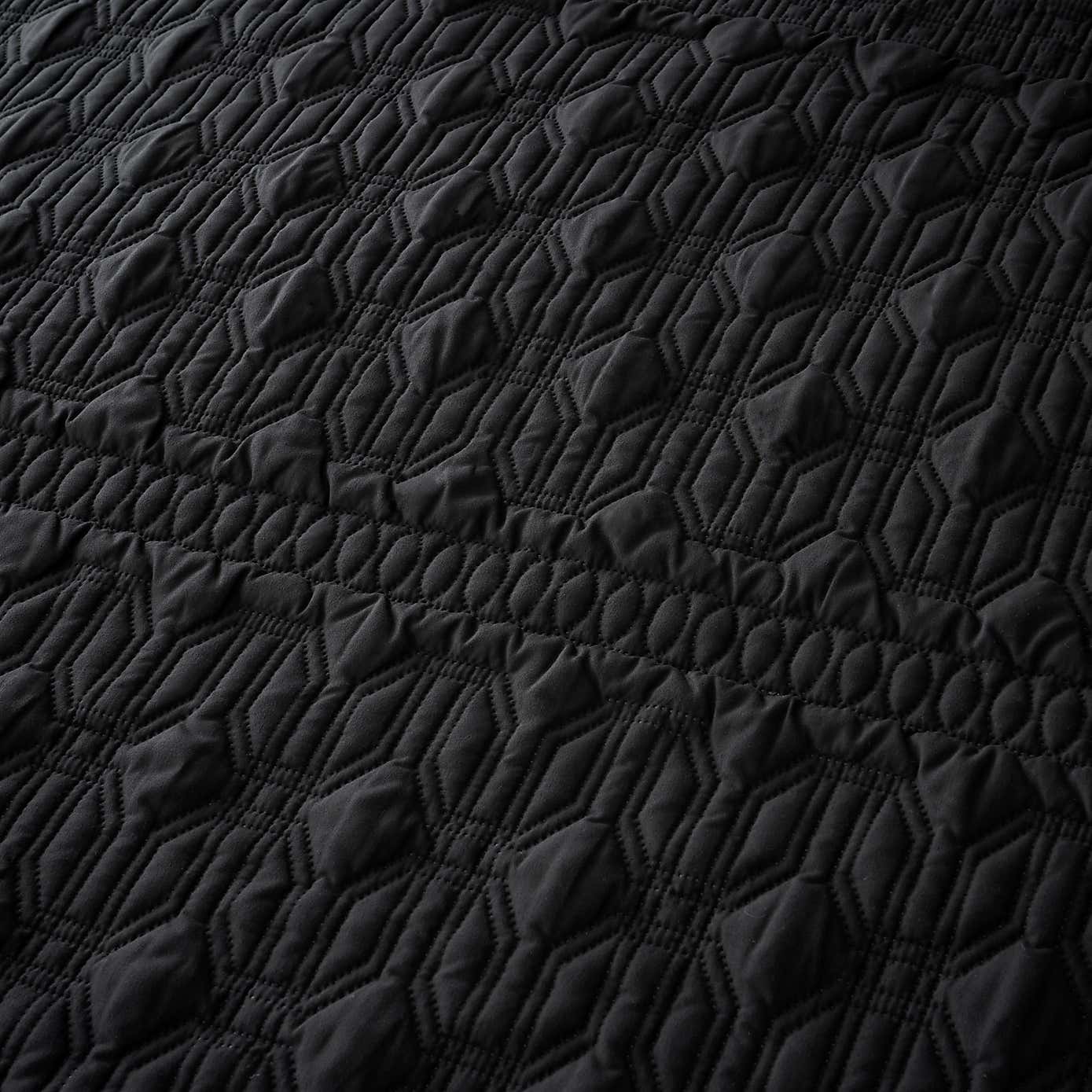 Billie White Duvet Cover and Pillowcase Set