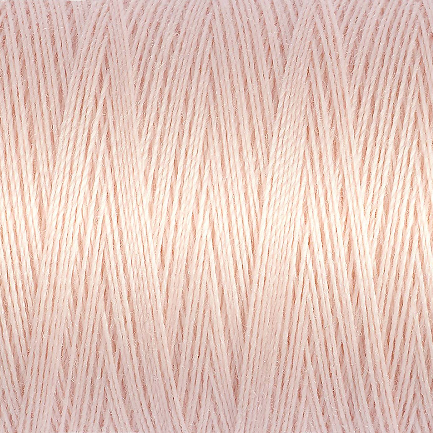 Gutermann Sew All Thread Salmon Buff (658)