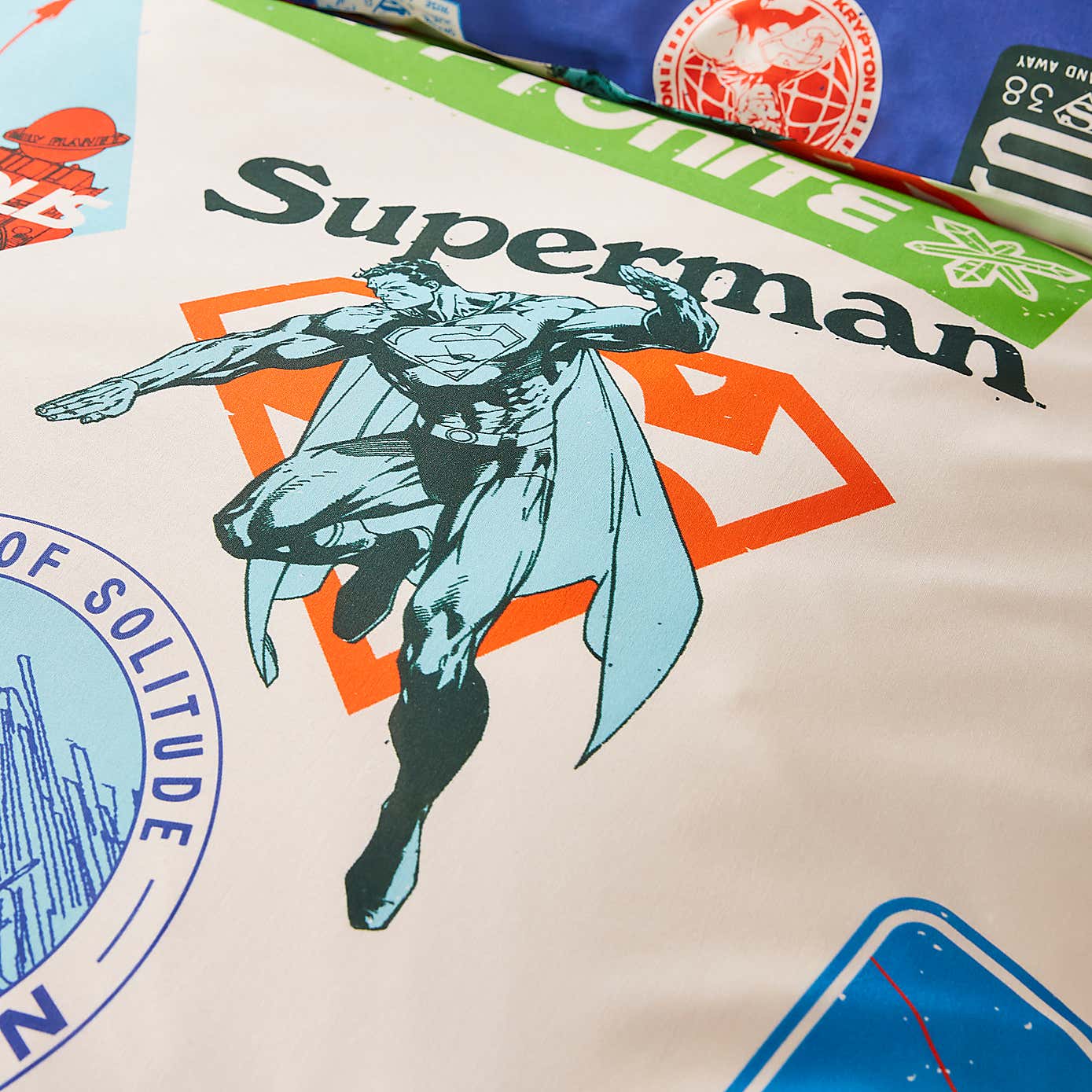 Superman Reversible Duvet Cover and Pillowcase Set