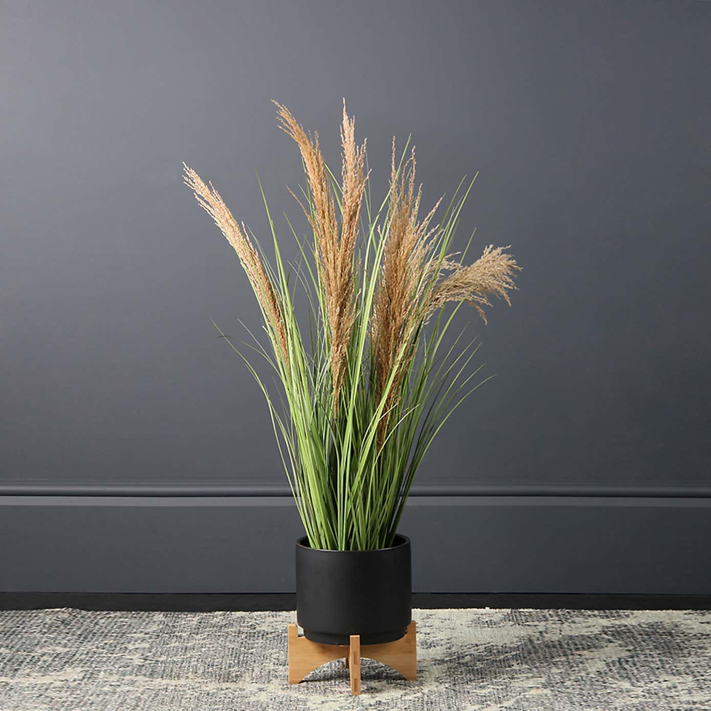 Plain Ceramic Plant Pot on Wooden Stand