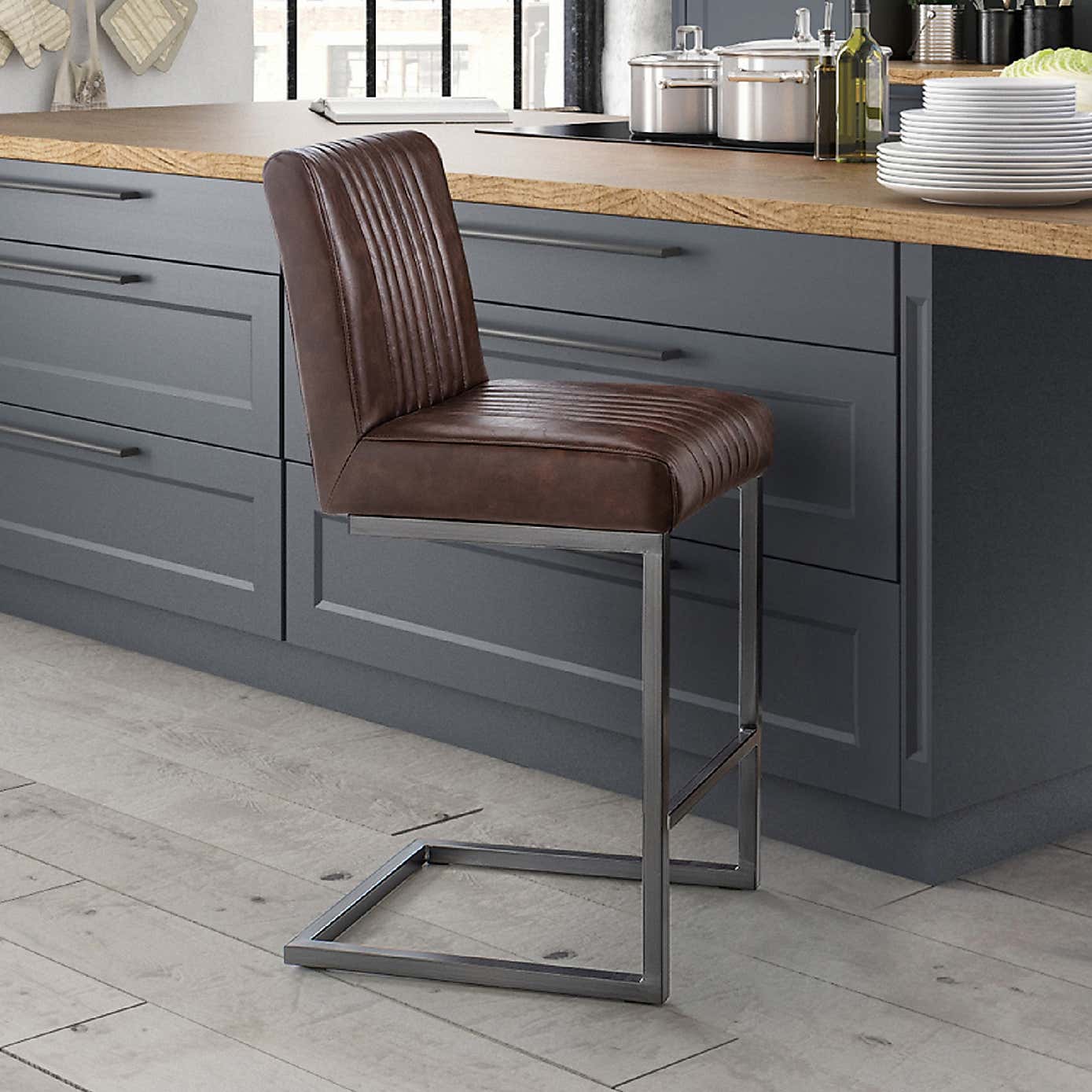 Brooklyn Set of 2 Bar Stools, Faux Leather