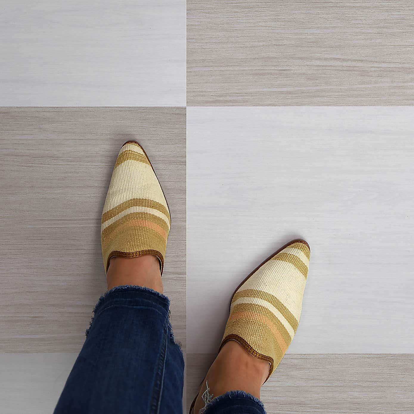 Kingsley Natural Peel and Stick Floor Tiles