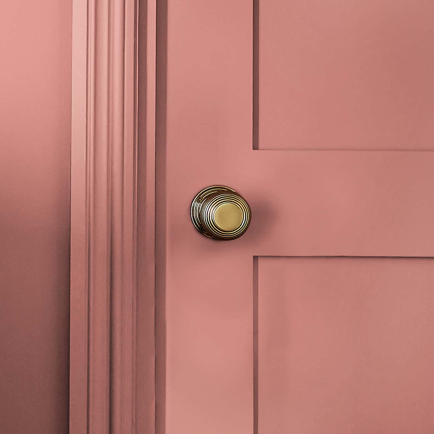 William Morris At Home Poached Rhubarb Eggshell Paint