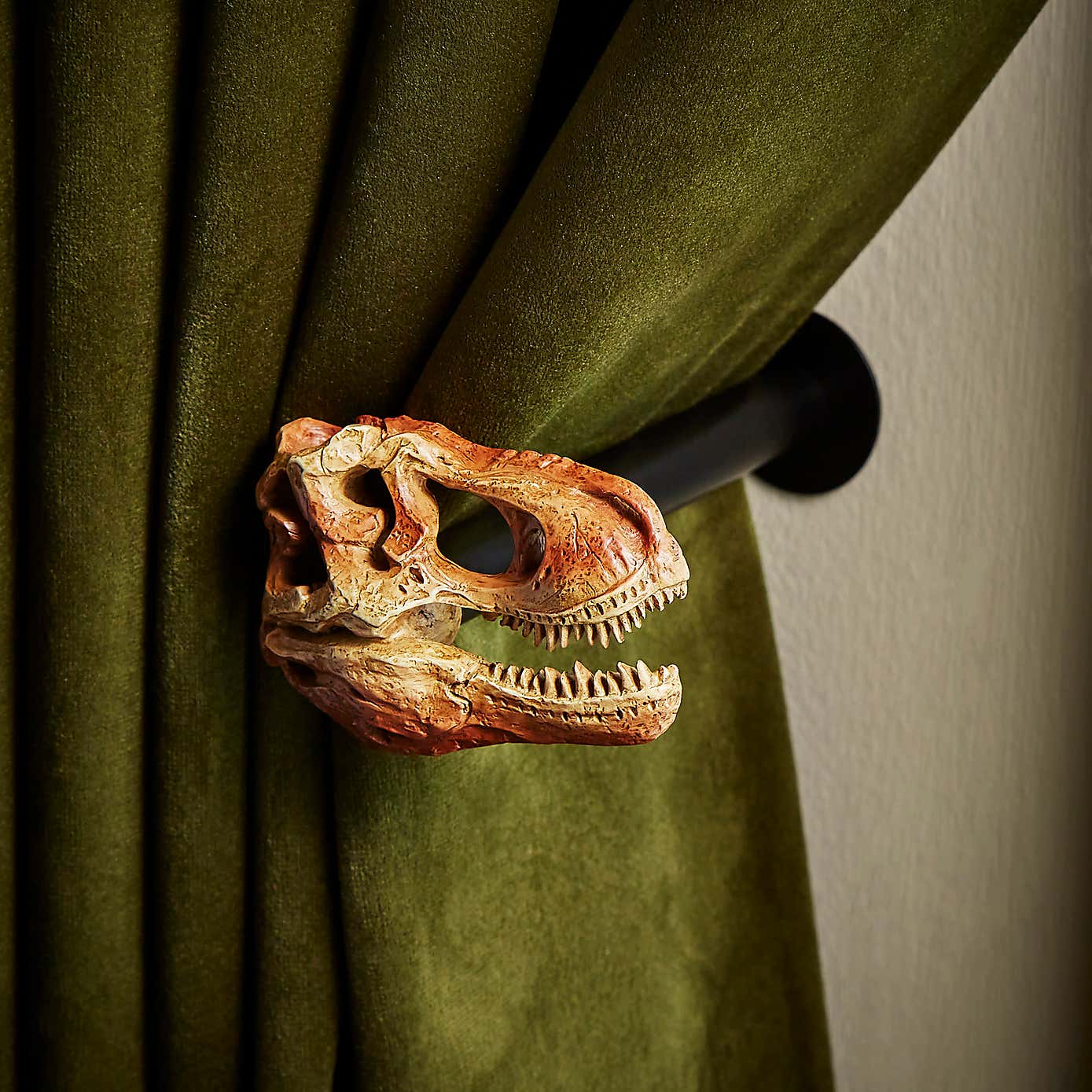T-Rex Curtain Hook