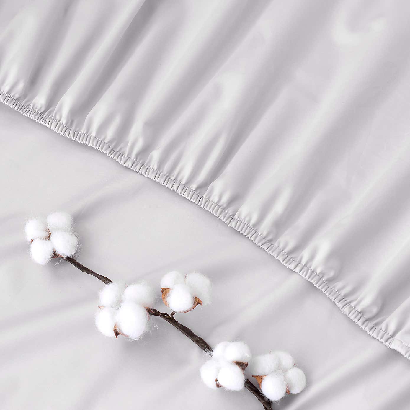 Dorma 300 Thread Count 100% Cotton Sateen Plain Fitted Sheet