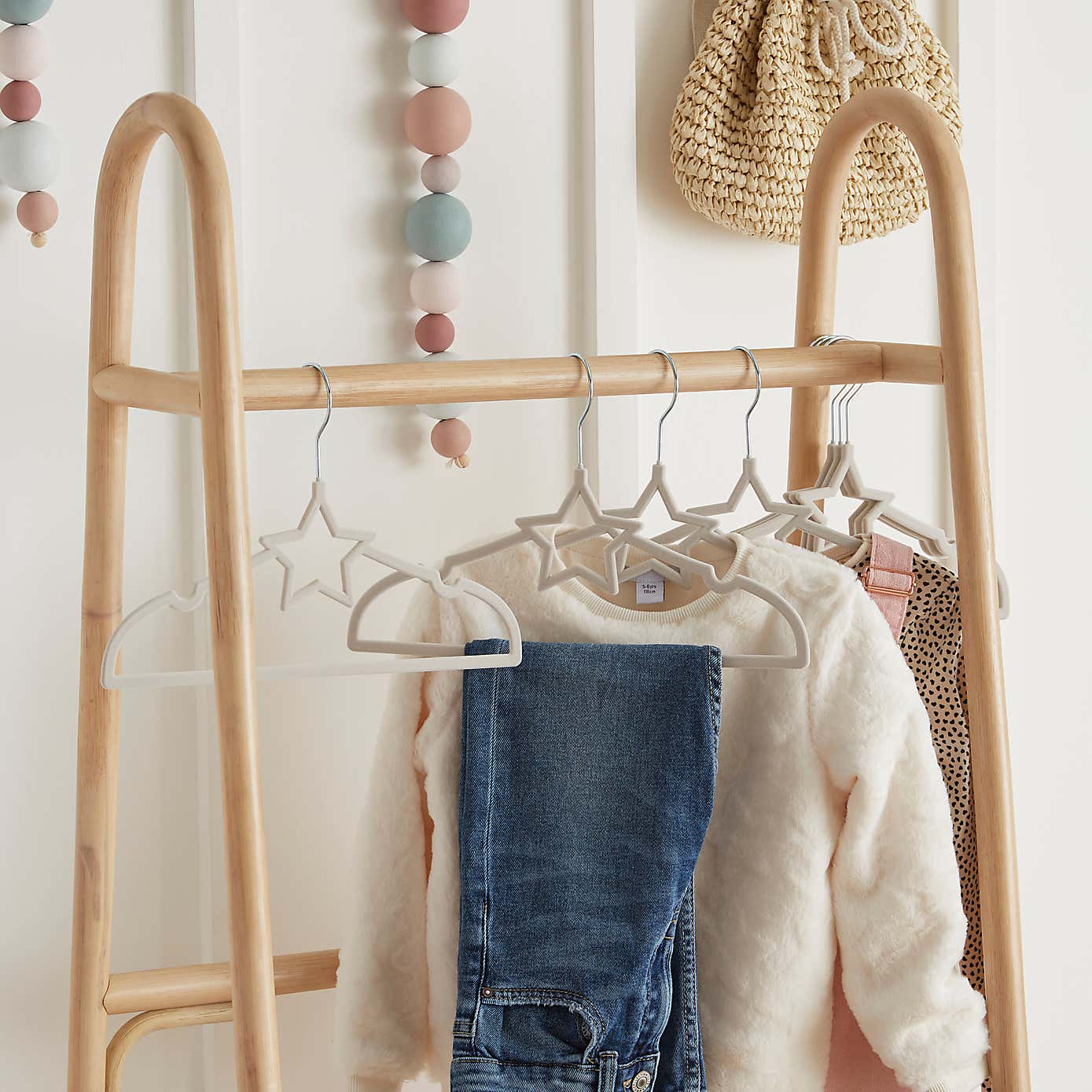 Set Of 25 Flocked Kids Star Shaped Hangers