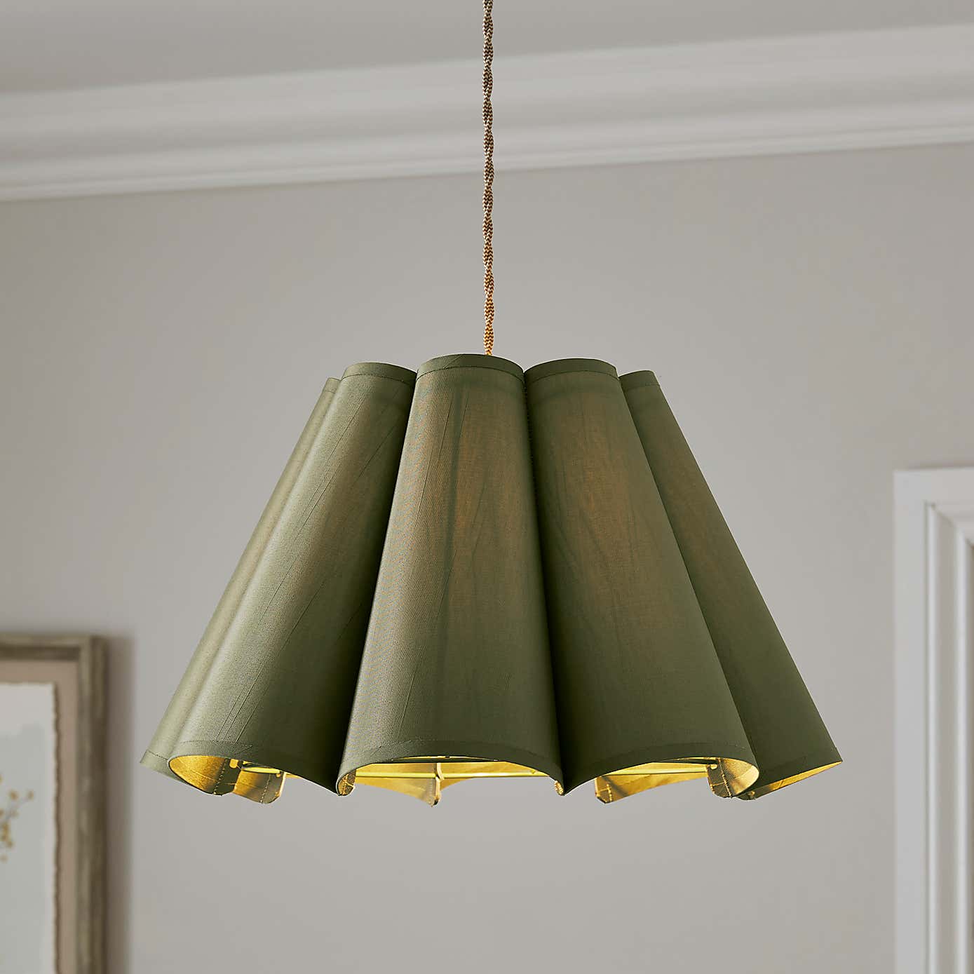 Petal Pleat Easy Fit Lamp Shade