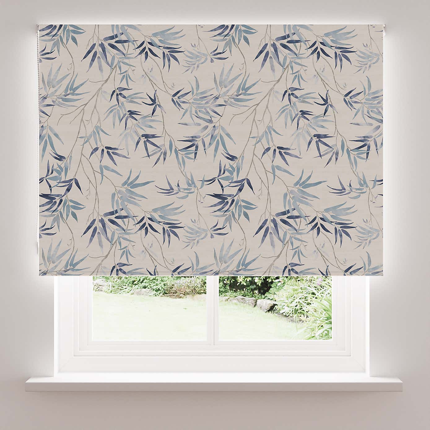 Akina Blackout Roller Blind