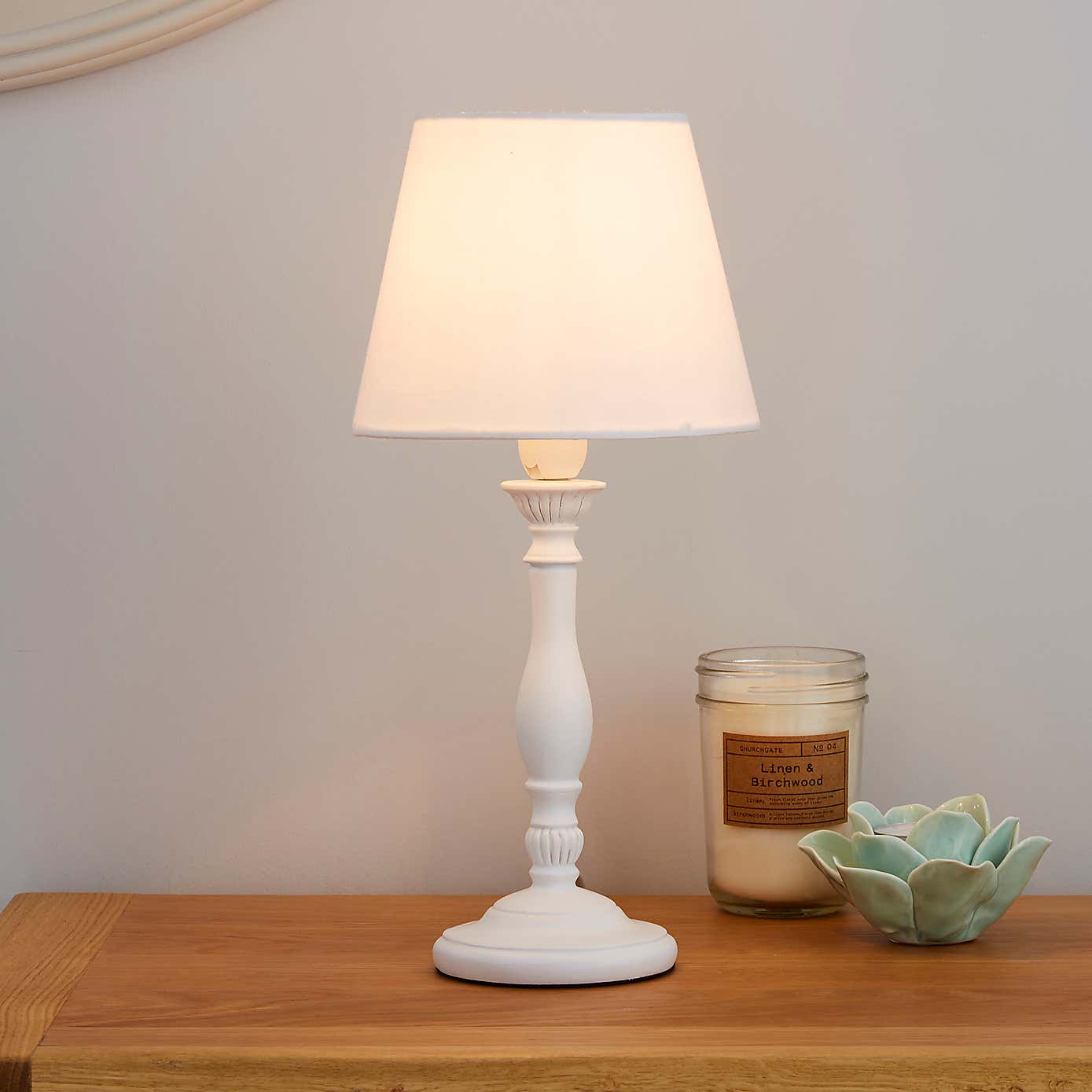 Tofty Mini White Table Lamp