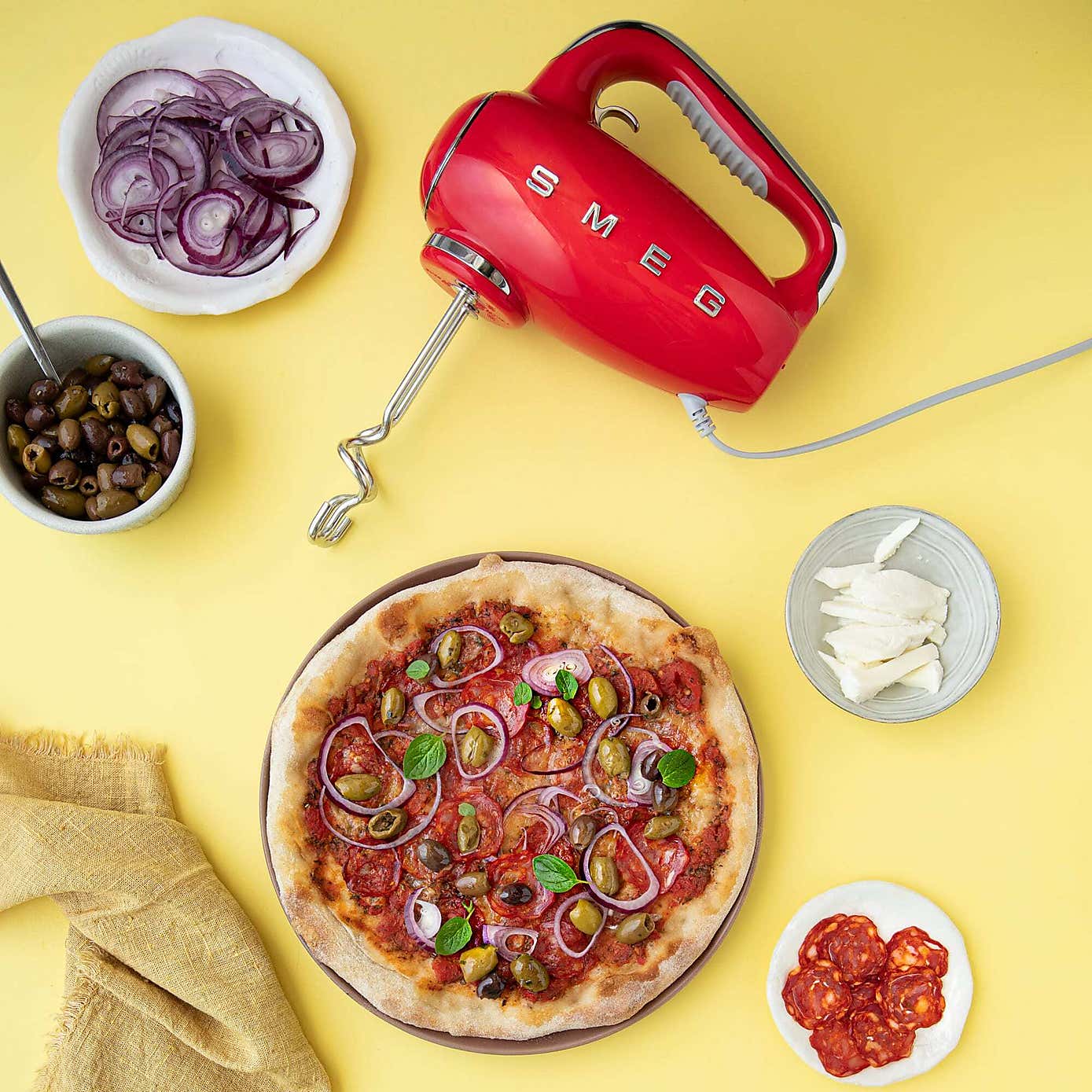 SMEG 50's Style Hand Mixer