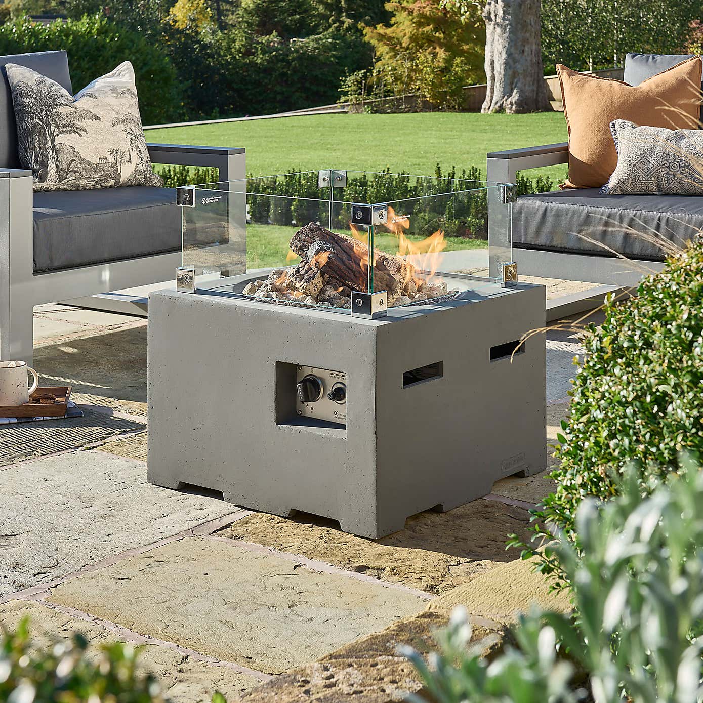Happy Cocooning Small Square Grey Fire Pit