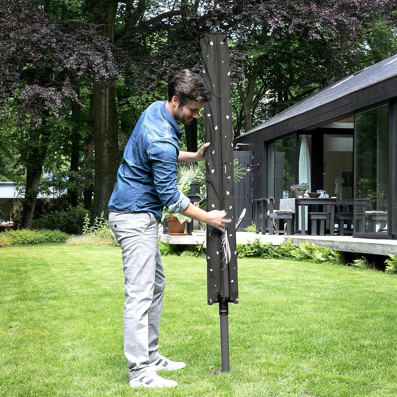 Brabantia Lift-O-Matic 4 Arm Rotary Washing Line With Accessories, 50m