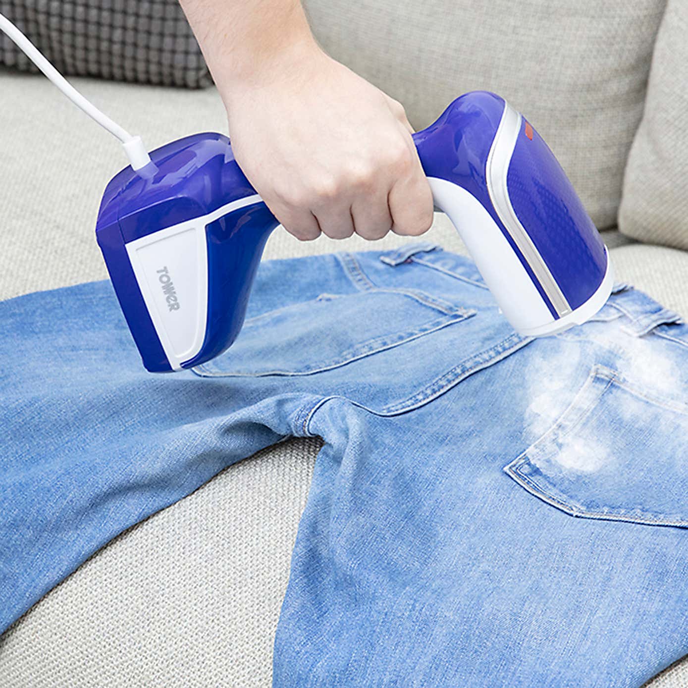 Tower Ceraglide Garment Steamer