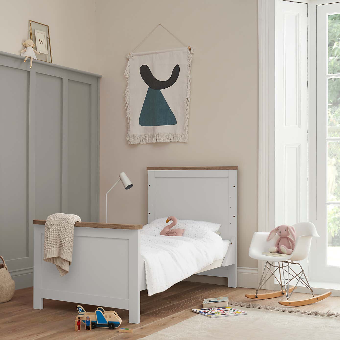 Tutti Bambini Verona Cot Bed