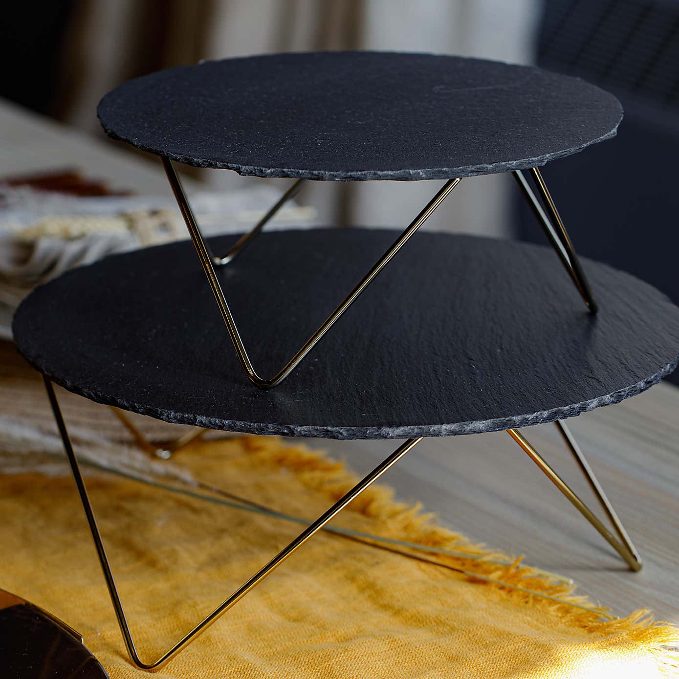 Artesà Two Tier Serving Stand