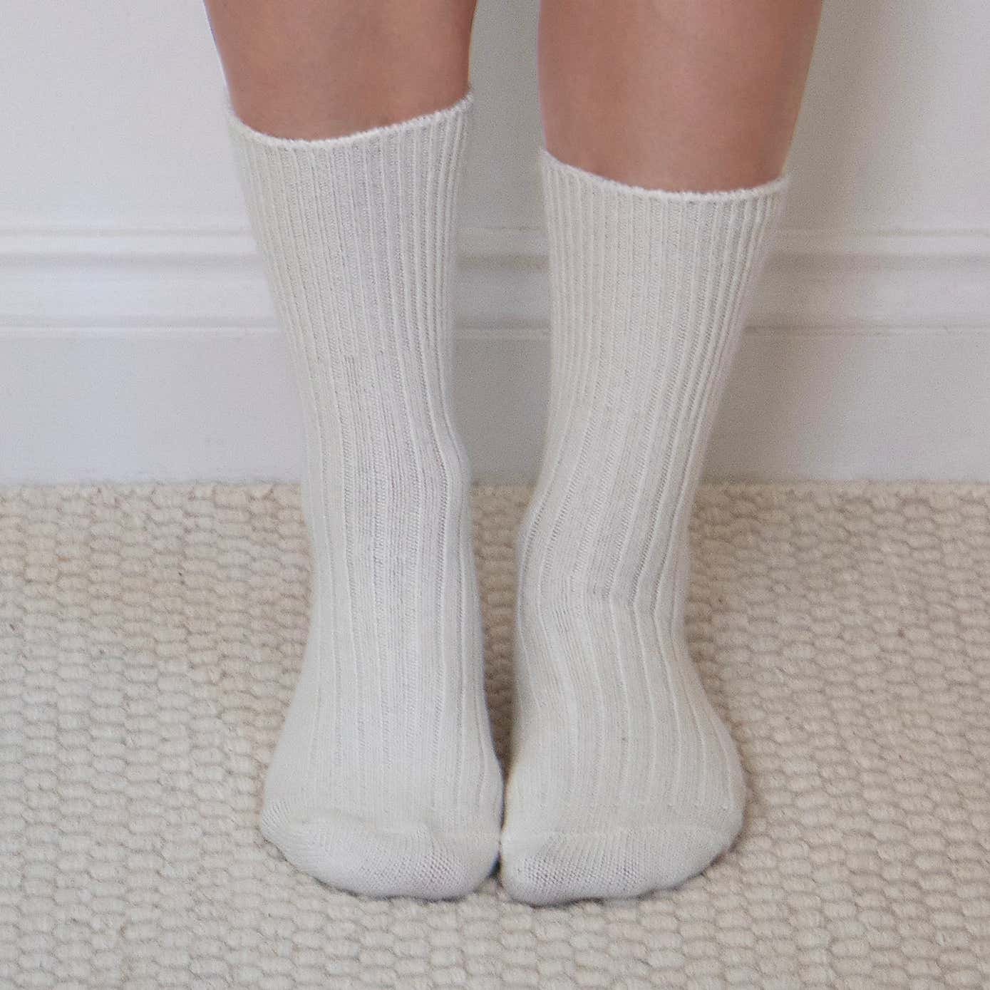 totes Cashmere Blend Socks