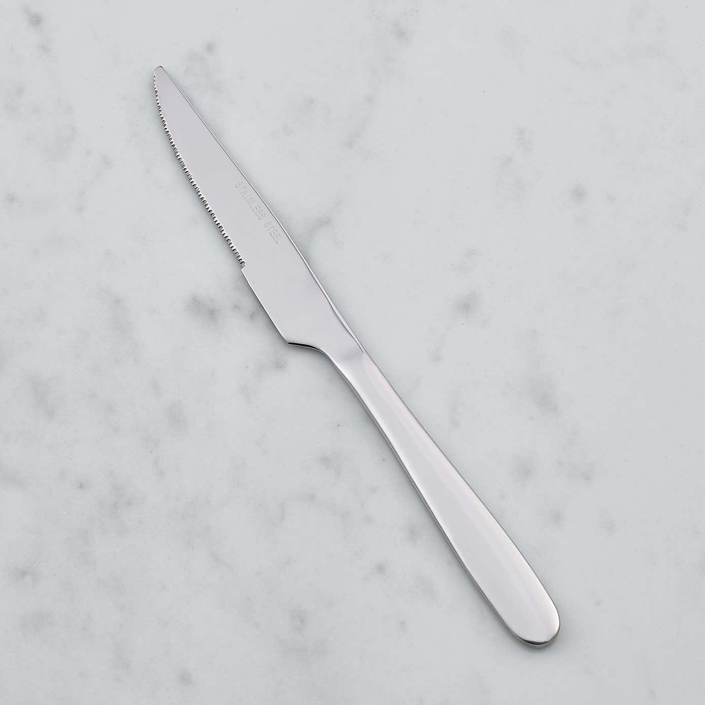 Oakley 8 Piece Steak Cutlery Set