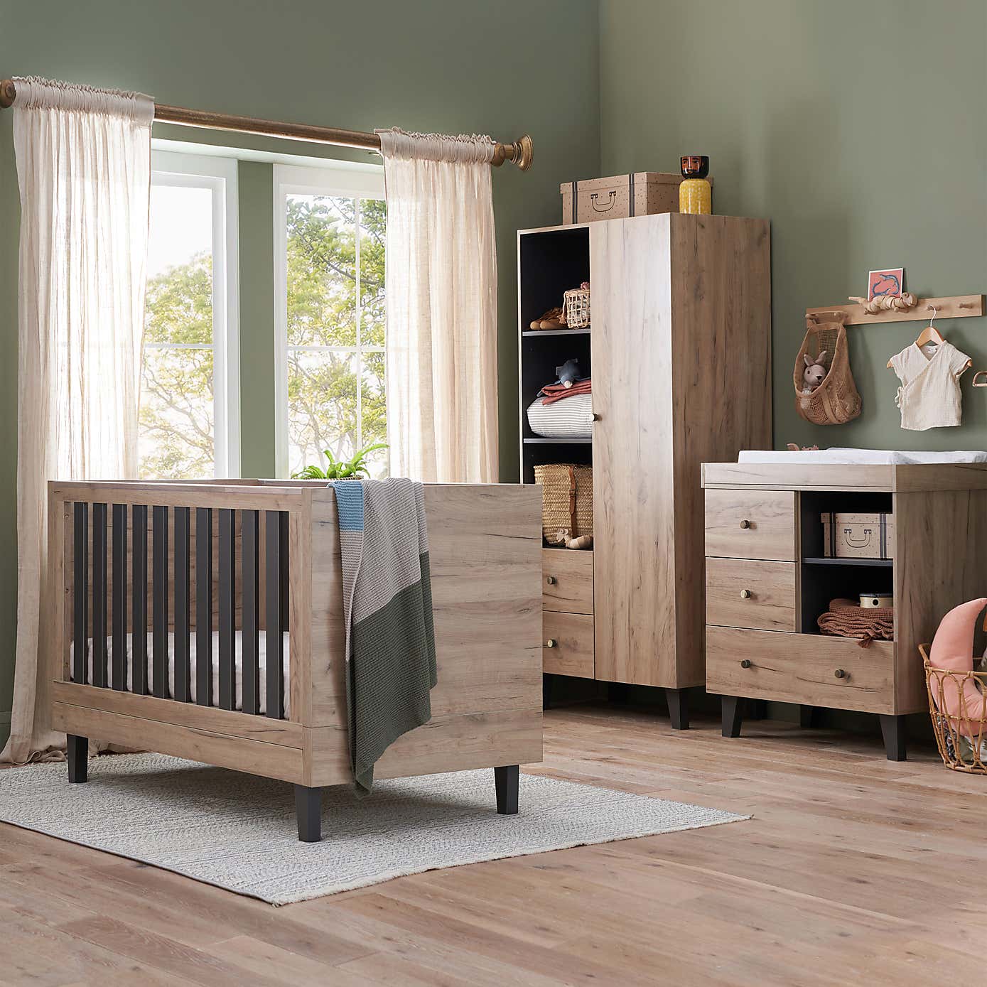 Tutti Bambini Como 3 Piece Nursery Furniture Set