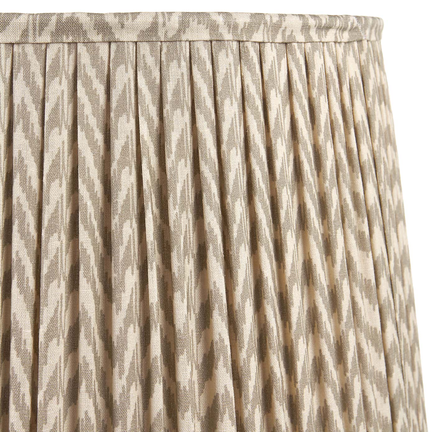 Vienna Chevron Mushroom Pleat Shade