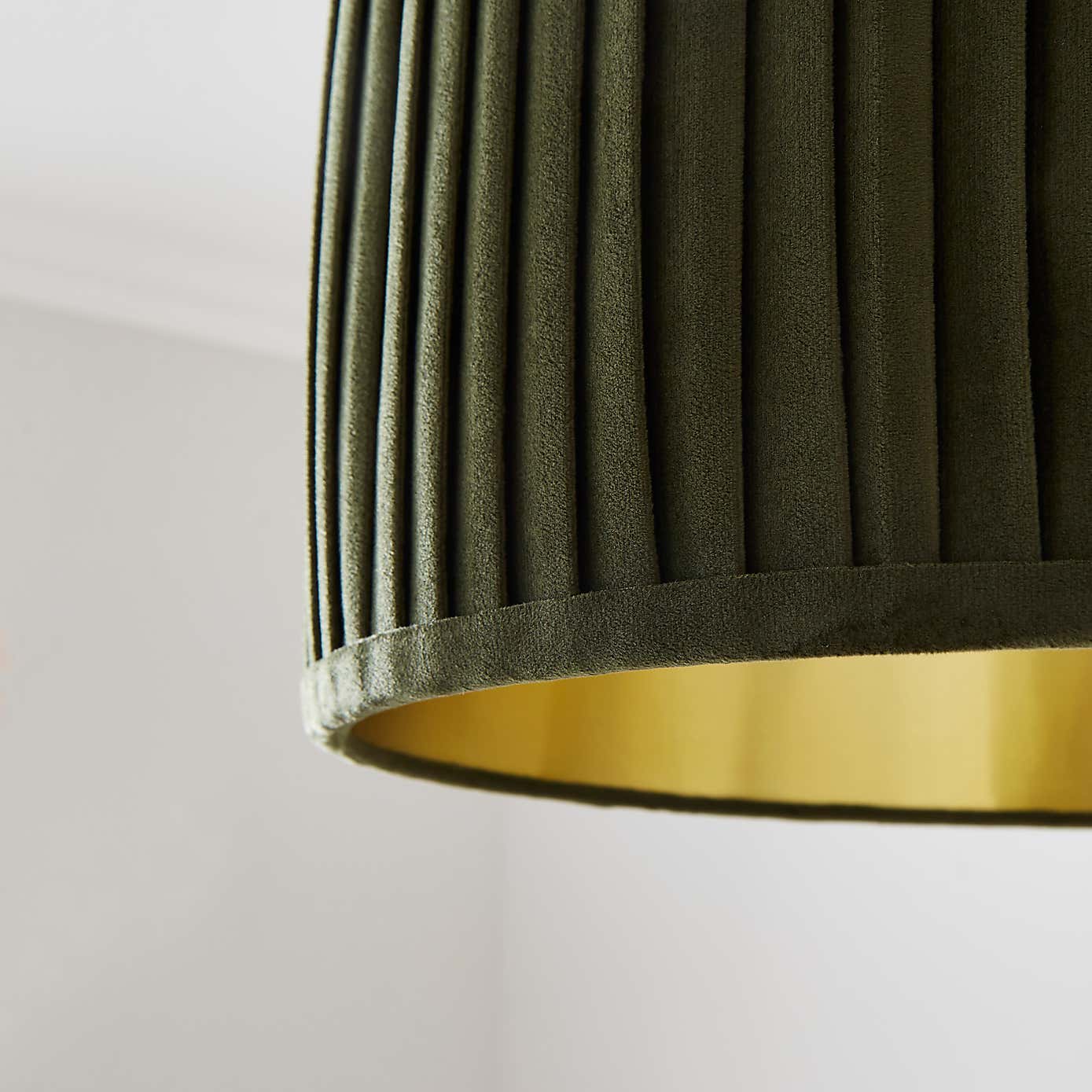 Sawyer Pleated Velvet Drum Lamp Shade