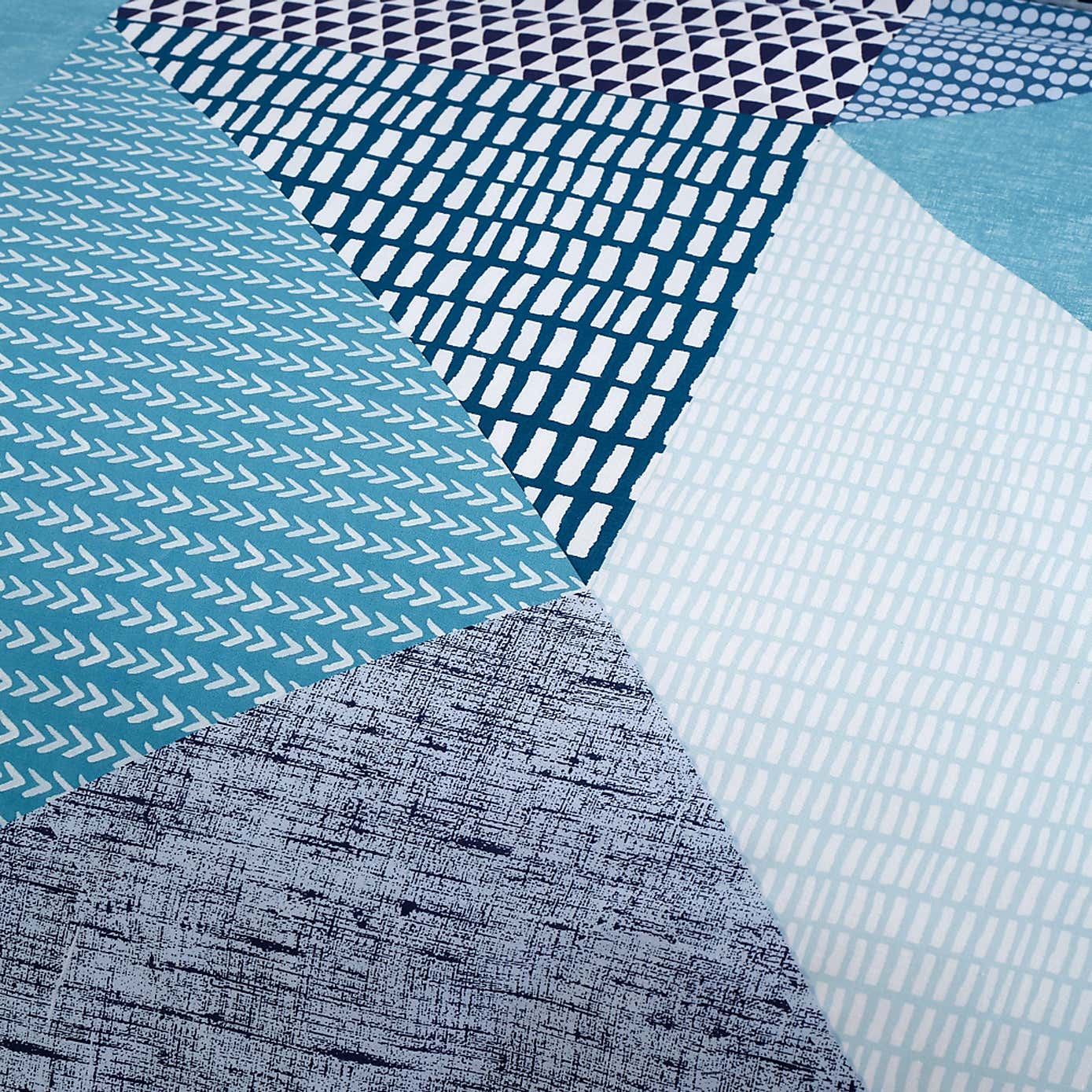 Catherine Lansfield Larsson Geo Reversible Duvet Cover and Pillowcase Set