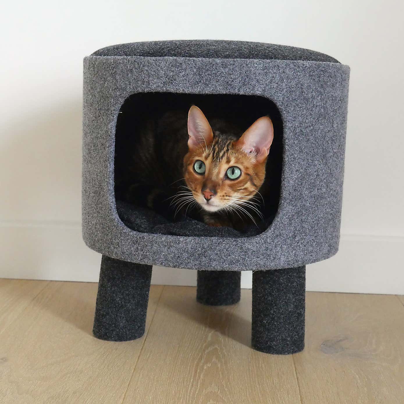 Rosewood Felt Charcoal Cat Stool