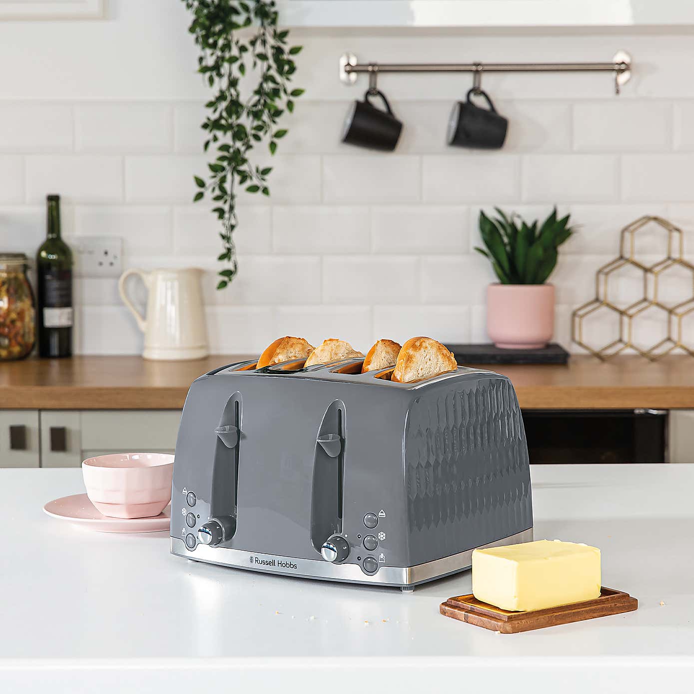 Russell Hobbs Honeycomb Grey 4 Slice Toaster