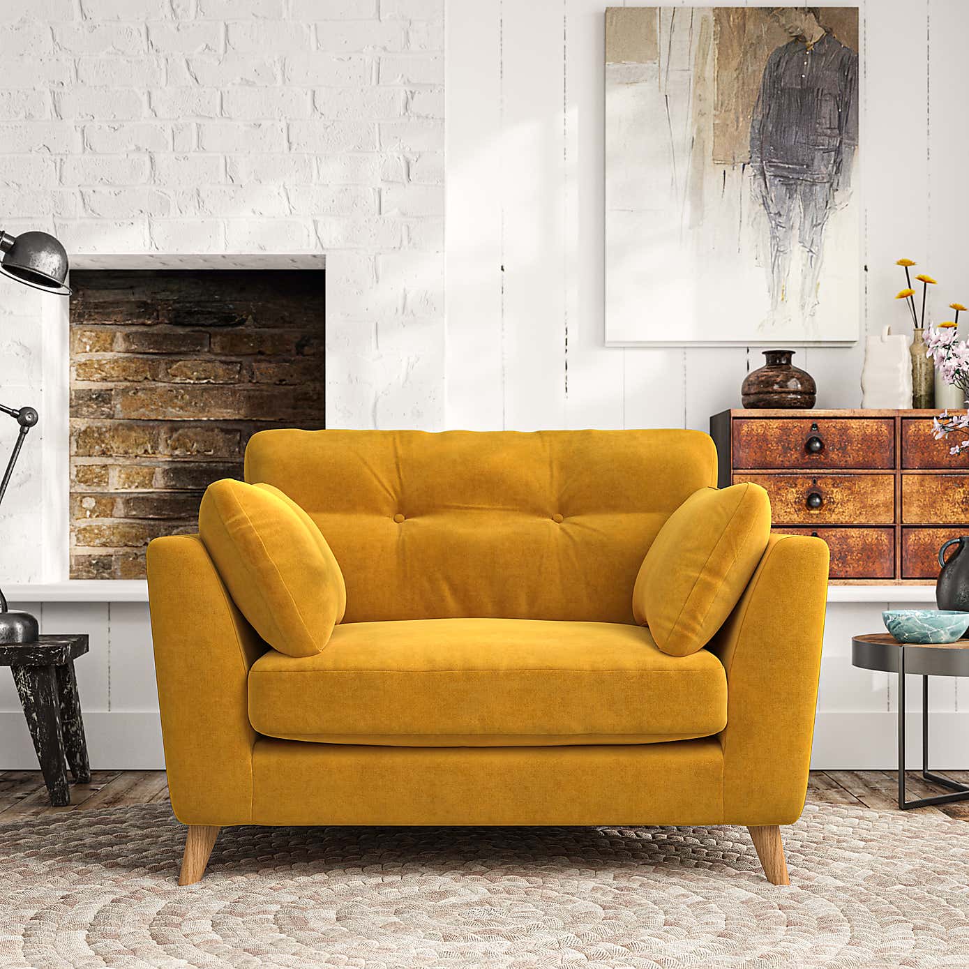 Peyton Snuggle Chair